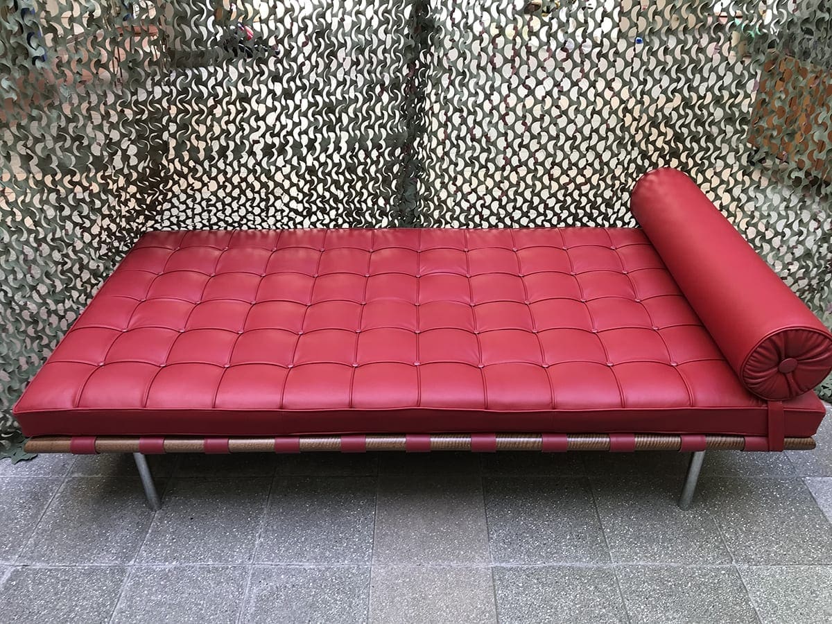 Daybed Barcelona Rouge Mies van der Rohe, édition Knoll
