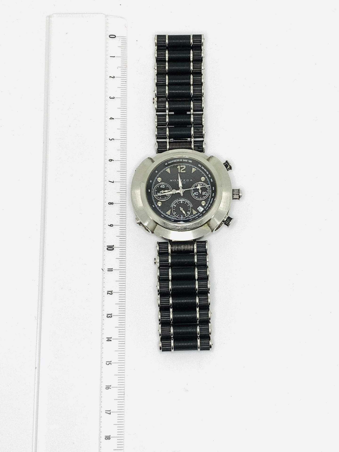 Montre Montega – MC01