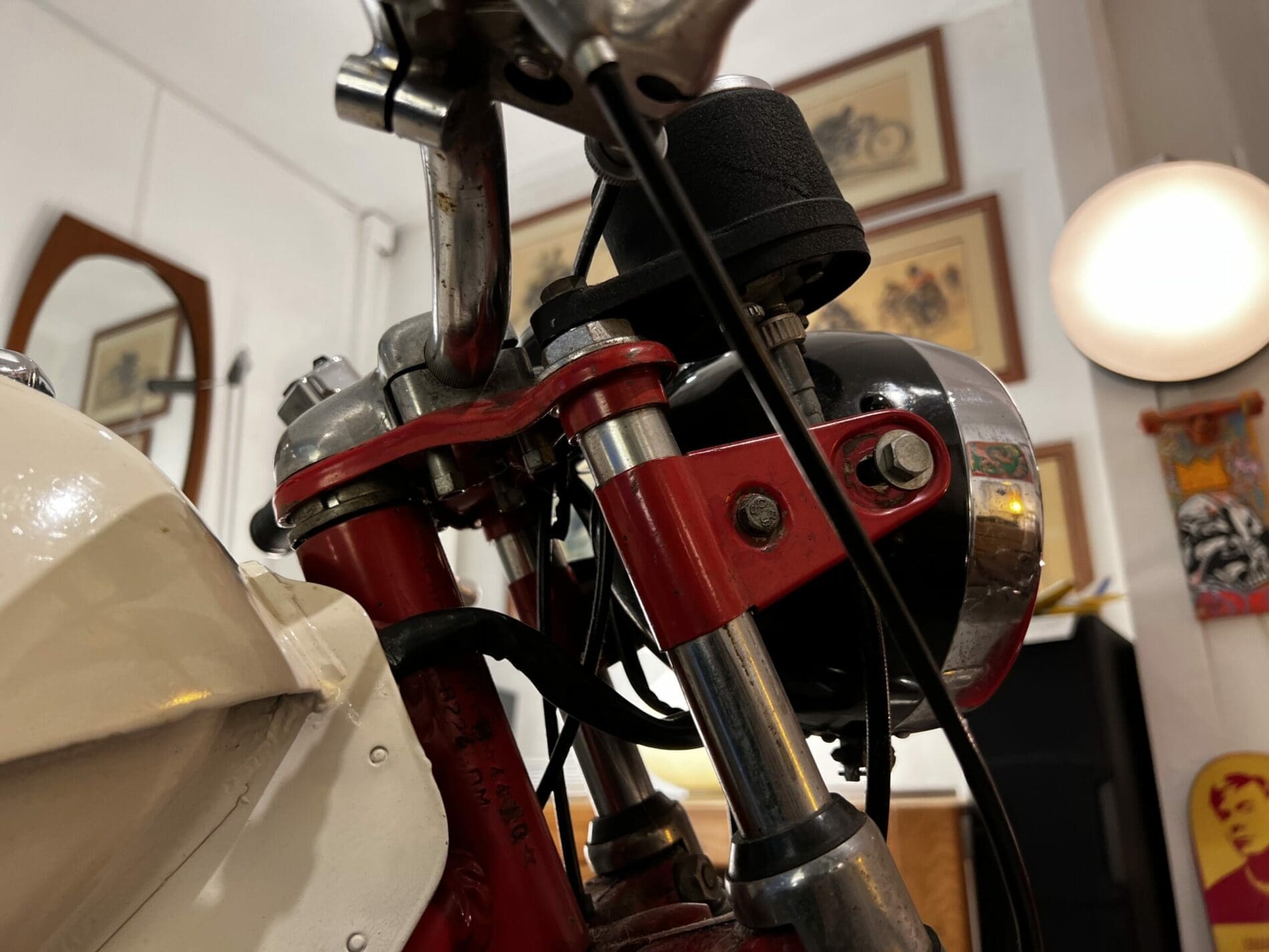 Moto Guzzi  – Stornello 160 blanc Occasion