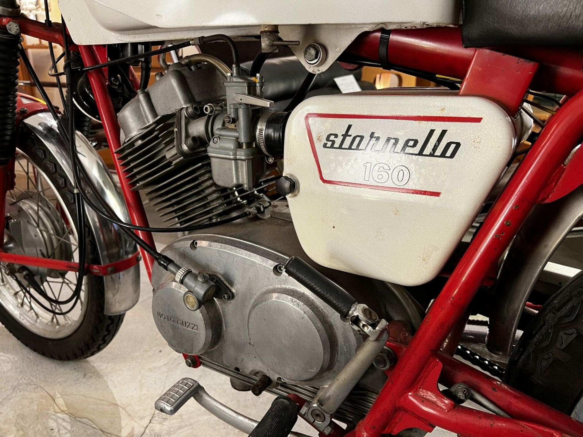 Moto Guzzi  – Stornello 160 blanc Occasion