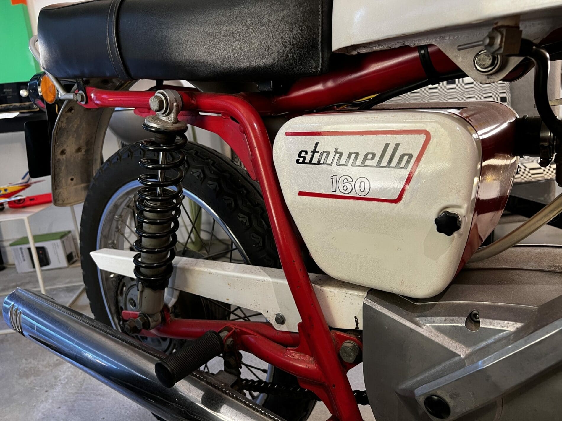Moto Guzzi  – Stornello 160 blanc Occasion