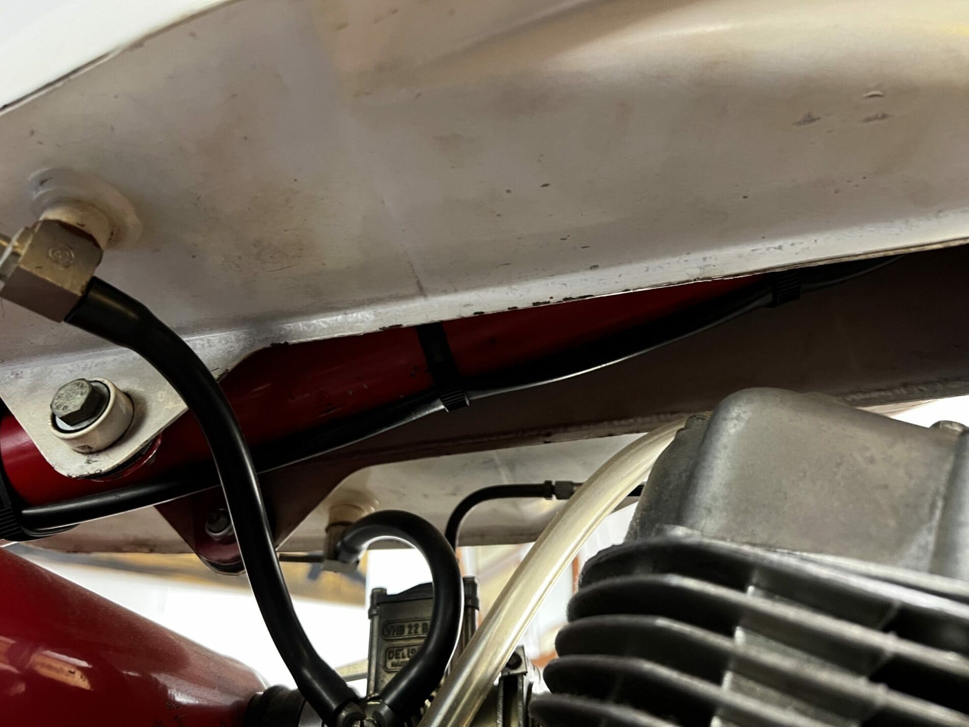 Moto Guzzi  – Stornello 160 blanc Occasion