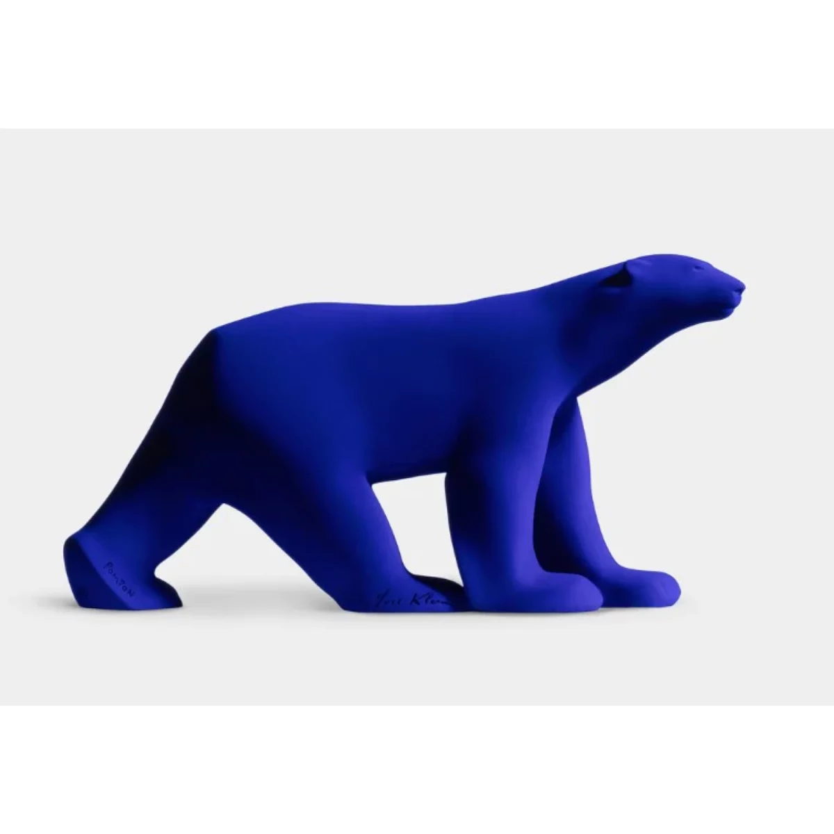 Ours Pompon Klein Édition Limitée – L’icône animalière revisité en bleu Klein