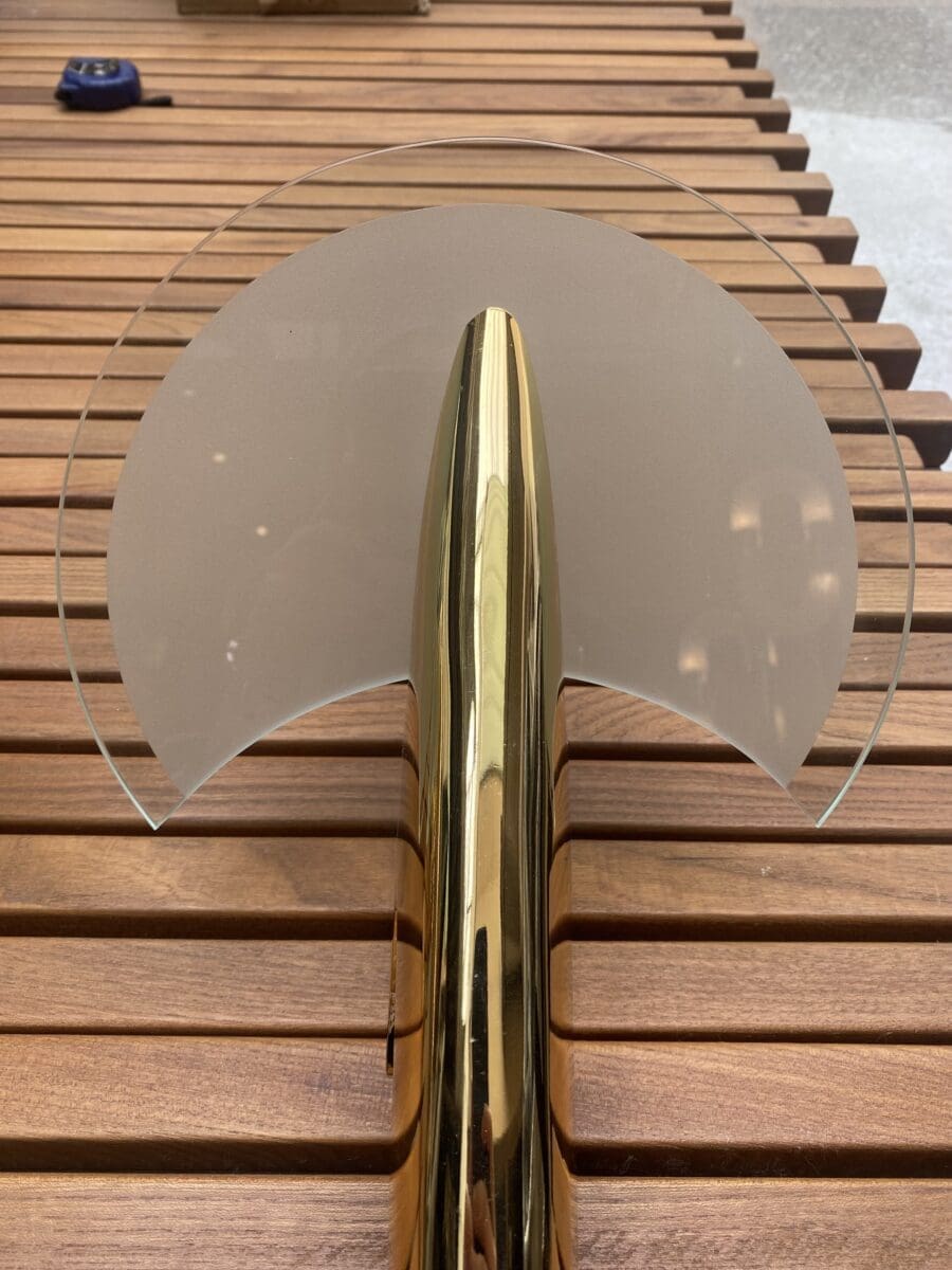 Paire d&rsquo;appliques Alien – Laiton et verre sablé