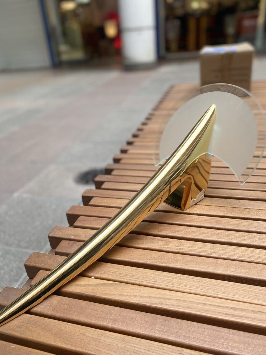 Paire d&rsquo;appliques Alien – Laiton et verre sablé