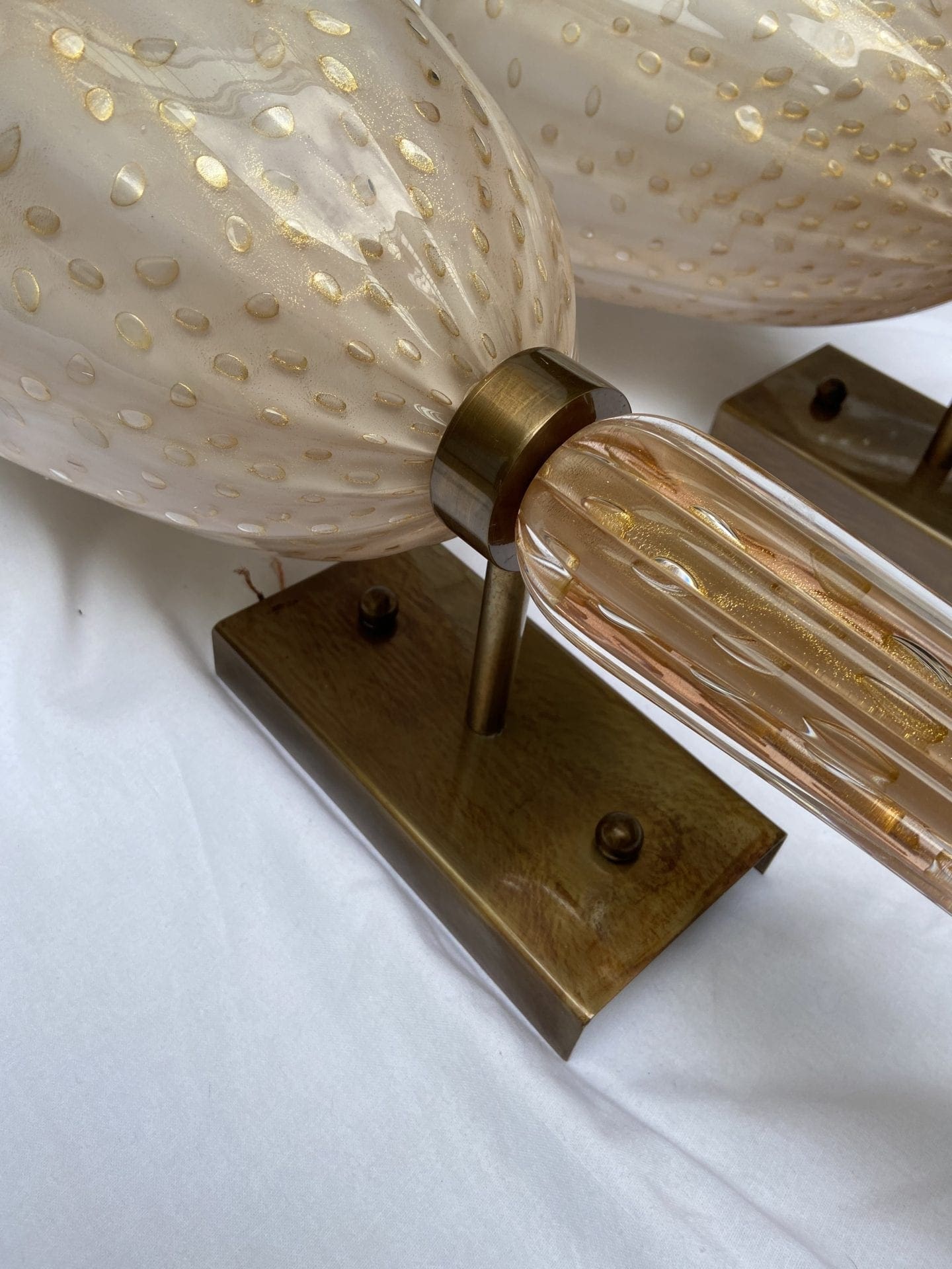 Paire d&rsquo;appliques flambeaux en verre de Murano