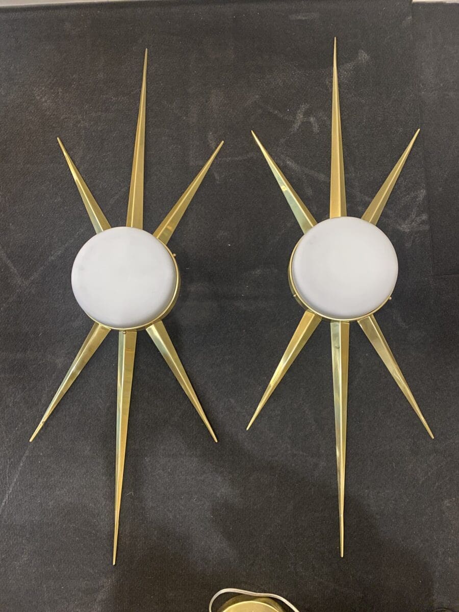 Paire d&rsquo;appliques modernistes à étoile Murano, circa 1970