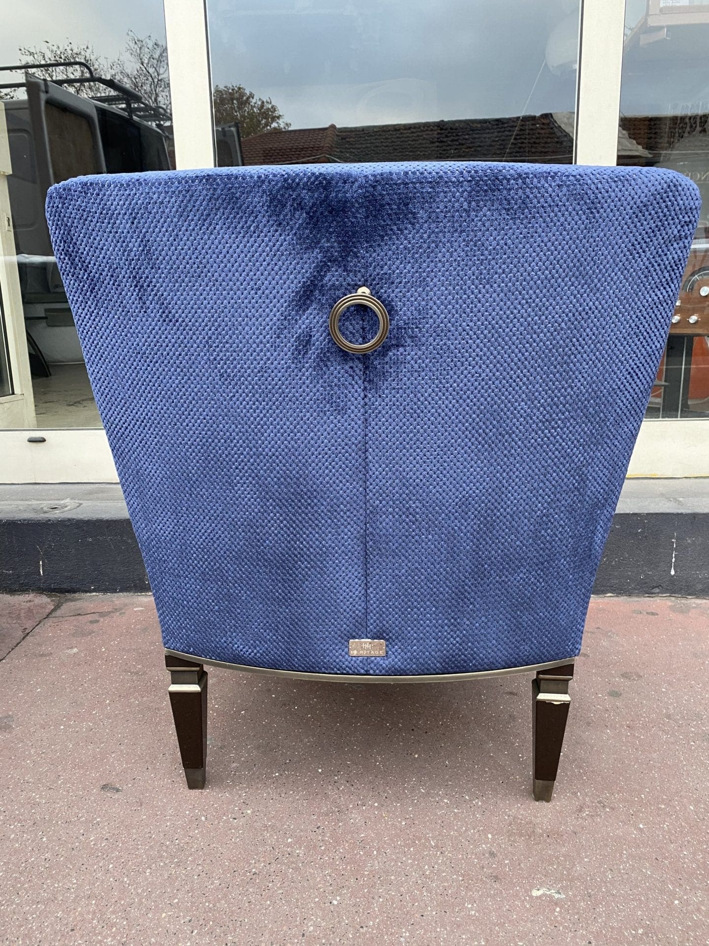 Paire de fauteuils/ chauffeuses – Héritage