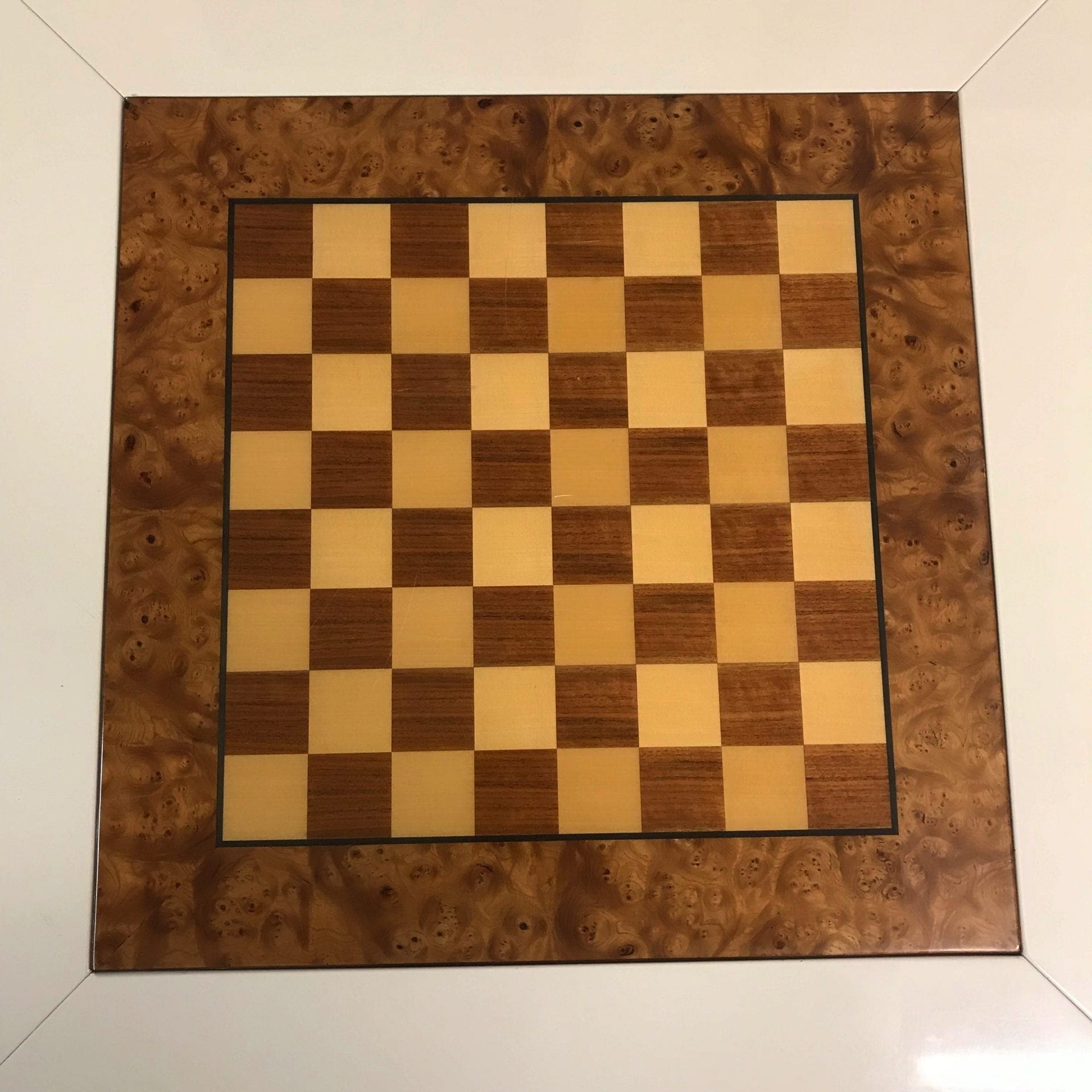 Paul Michel – Table de Jeux ( Echec, Dames, Scrabble, Cartes )