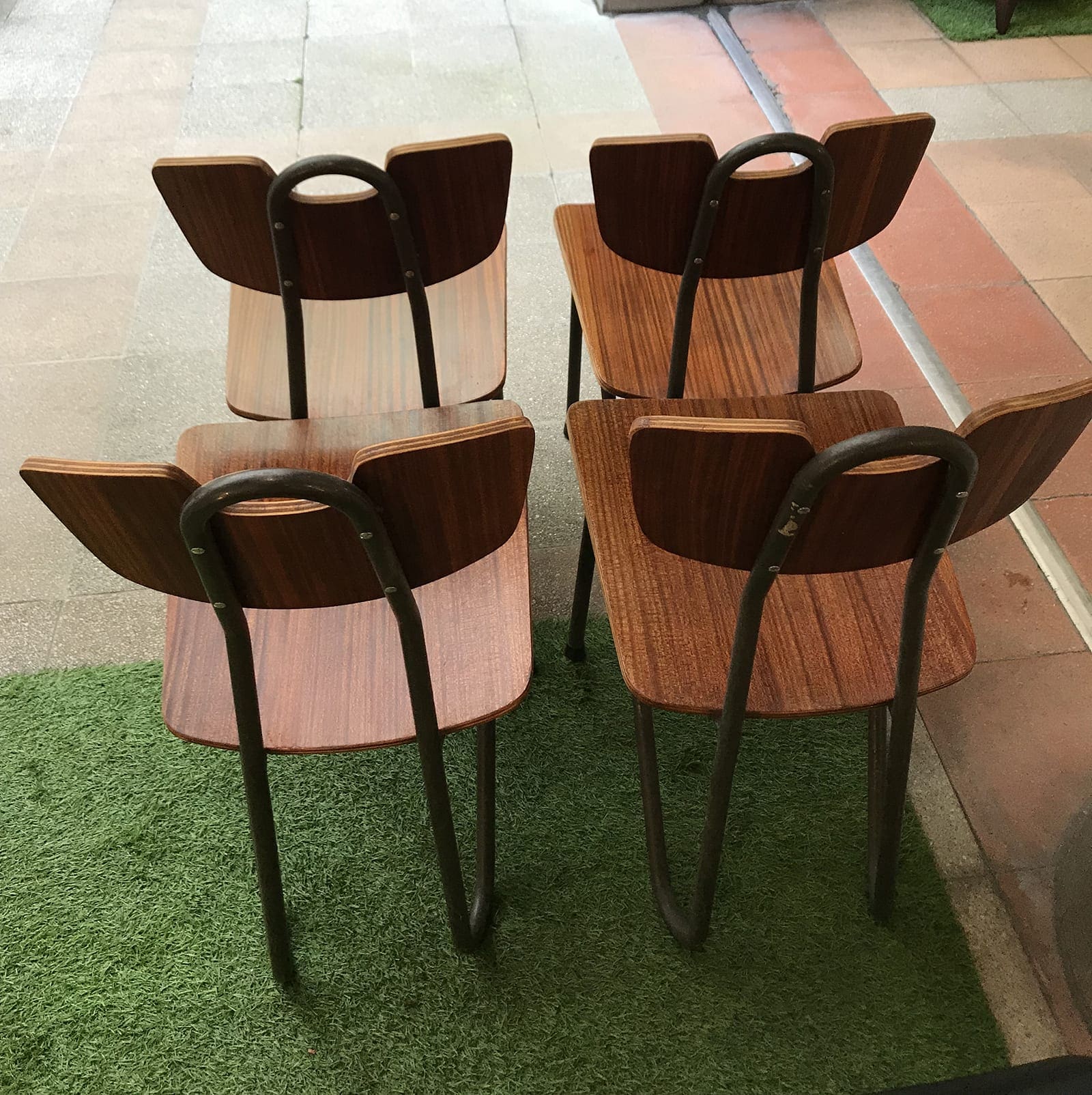 Lot de 4 Chaises « Prefacto » par Pierre Guariche – Édition Airborne, 1951