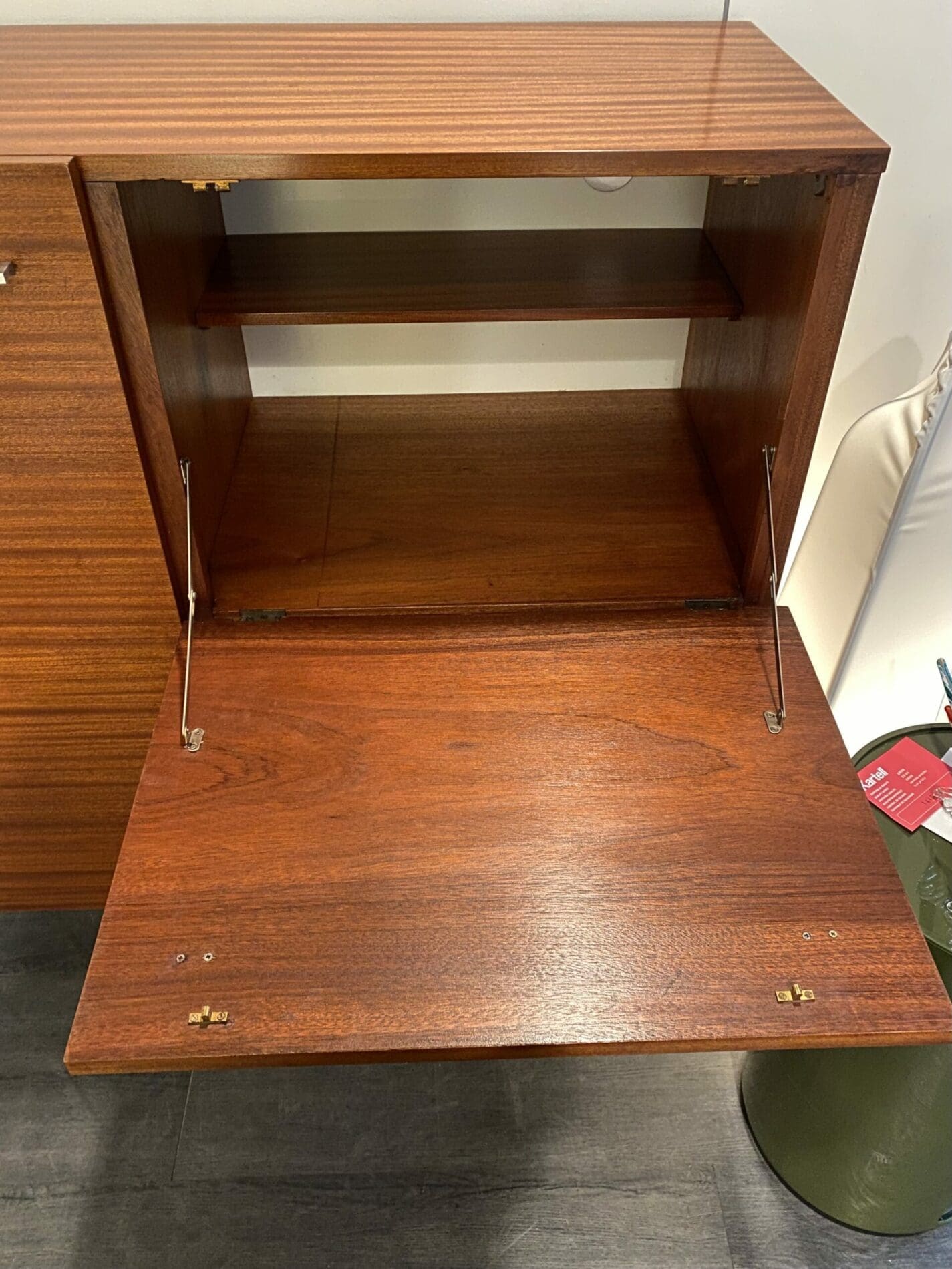 Pierre Guariche – Enfilade haute/secrétaire   Occasion