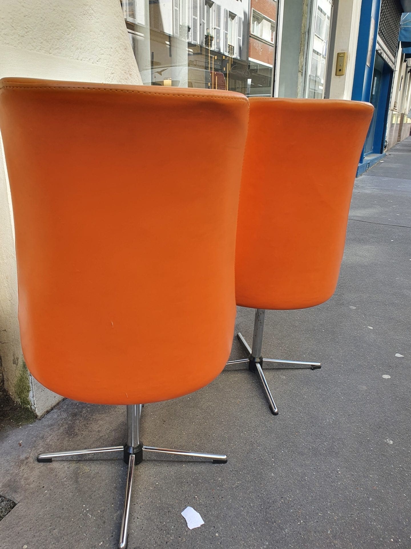 Pierre Guariche ( attribué à ) – Paire de fauteuils