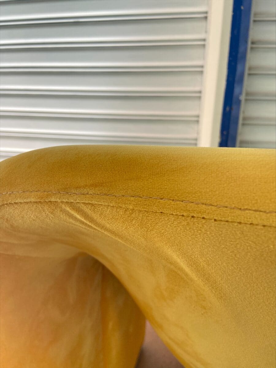 Fauteuils Groovy F598 dans le style de Pierre Paulin, édition hollandaise contemporaine (2021)