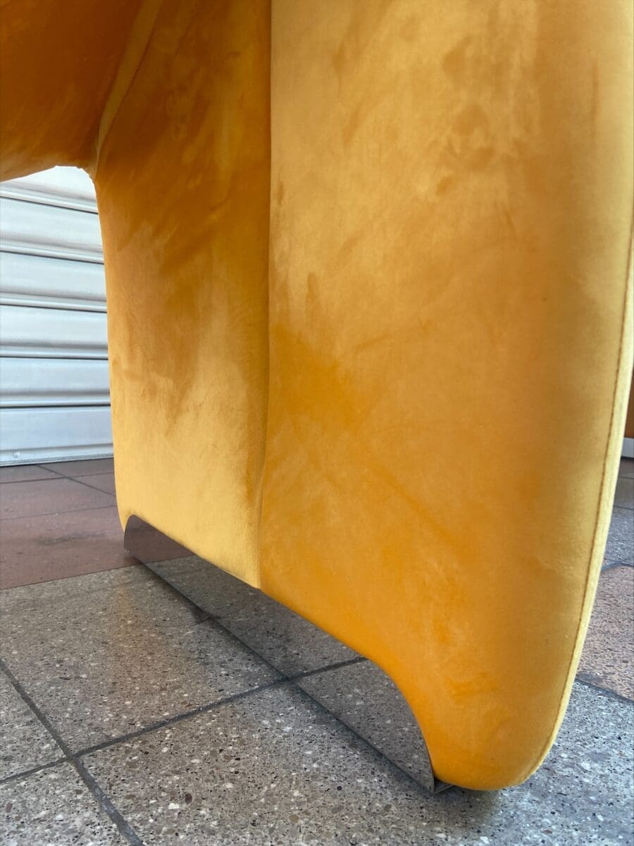 Fauteuils Groovy F598 dans le style de Pierre Paulin, édition hollandaise contemporaine (2021)