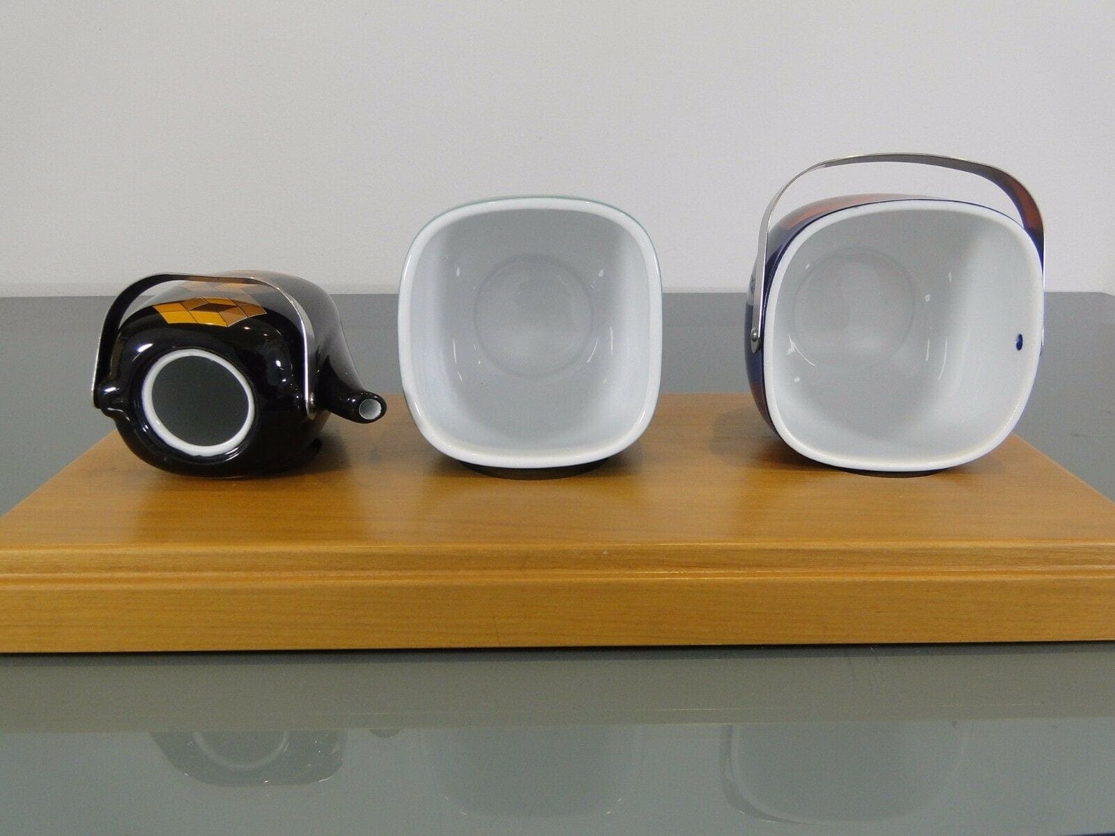 Victor VASARELY et Timo SARPANEVA (d’après) – par Rosenthal, Selb – Set de vaisselle miniature, 1976