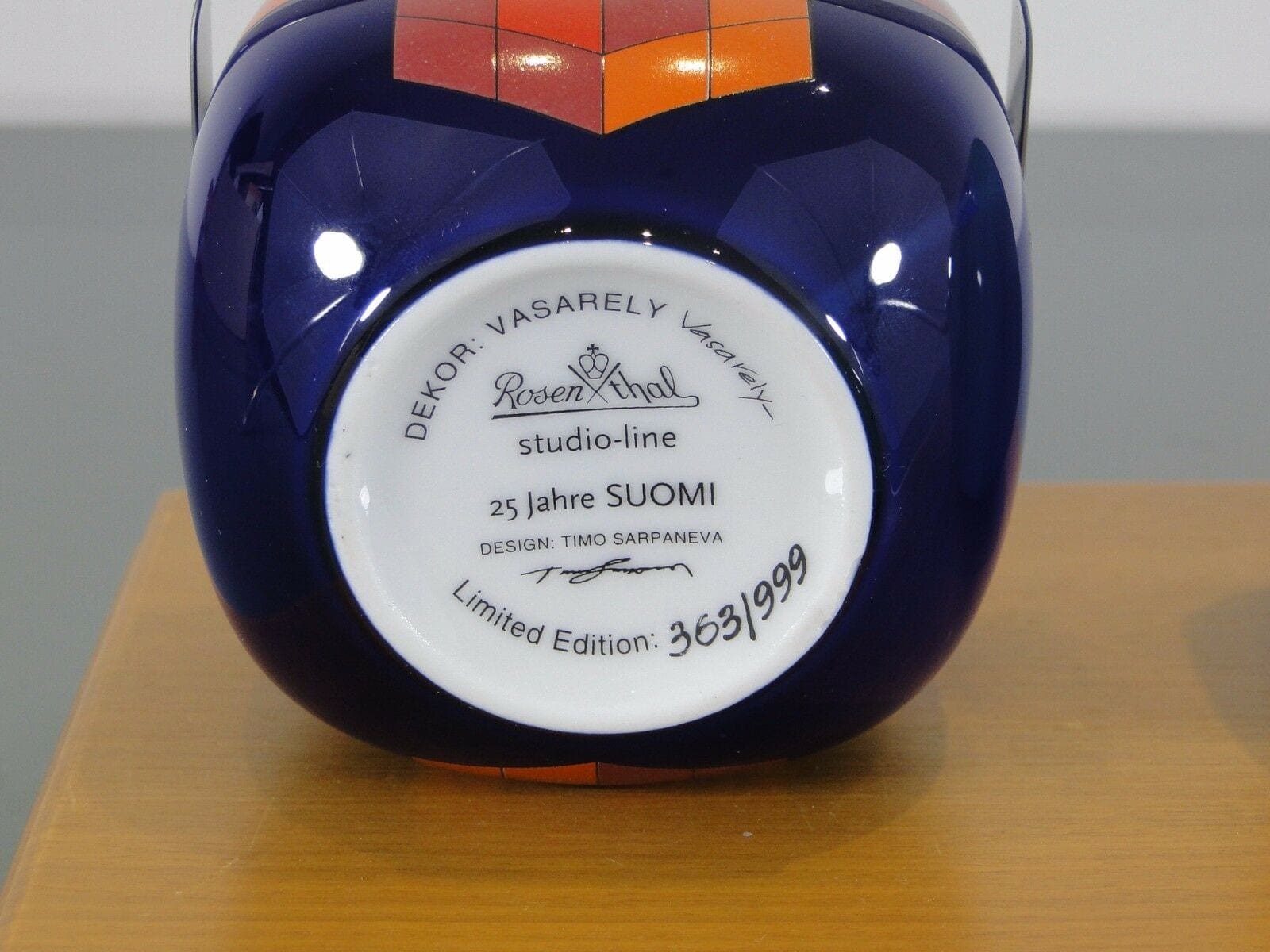 Victor VASARELY et Timo SARPANEVA (d’après) – par Rosenthal, Selb – Set de vaisselle miniature, 1976