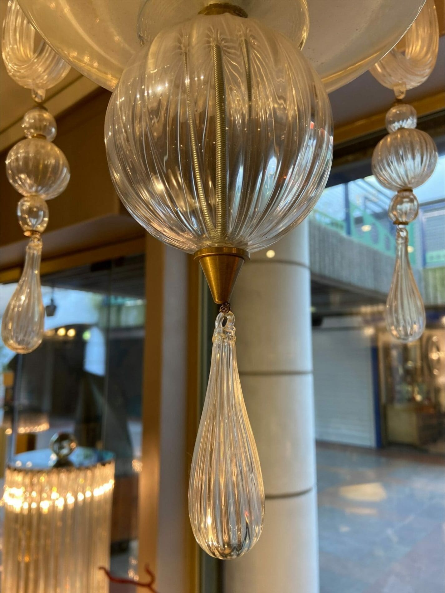 Suspension 3 globes en verre de Murano, circa 1950