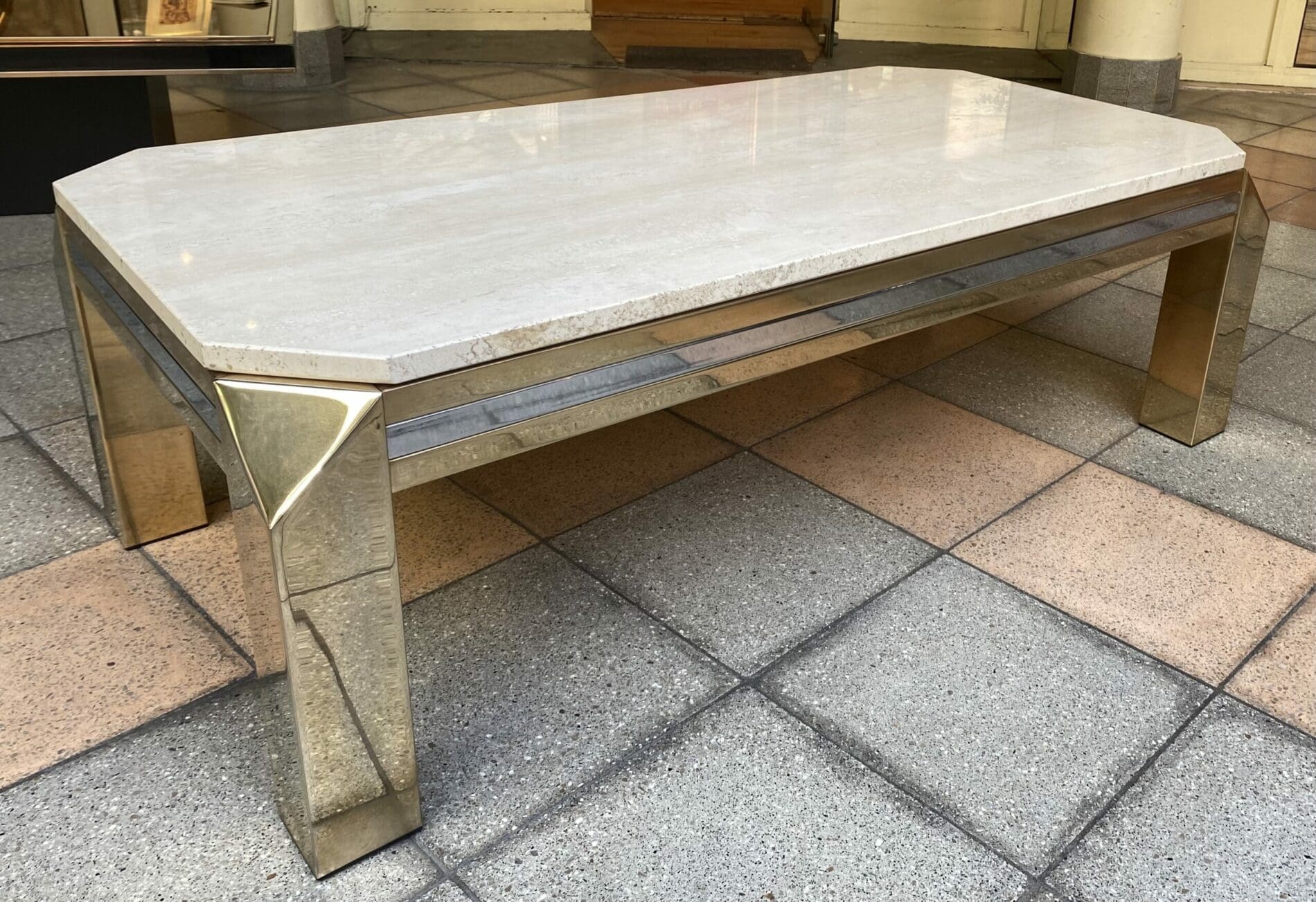 Table basse Occasion en Travertin – laiton inoxydable