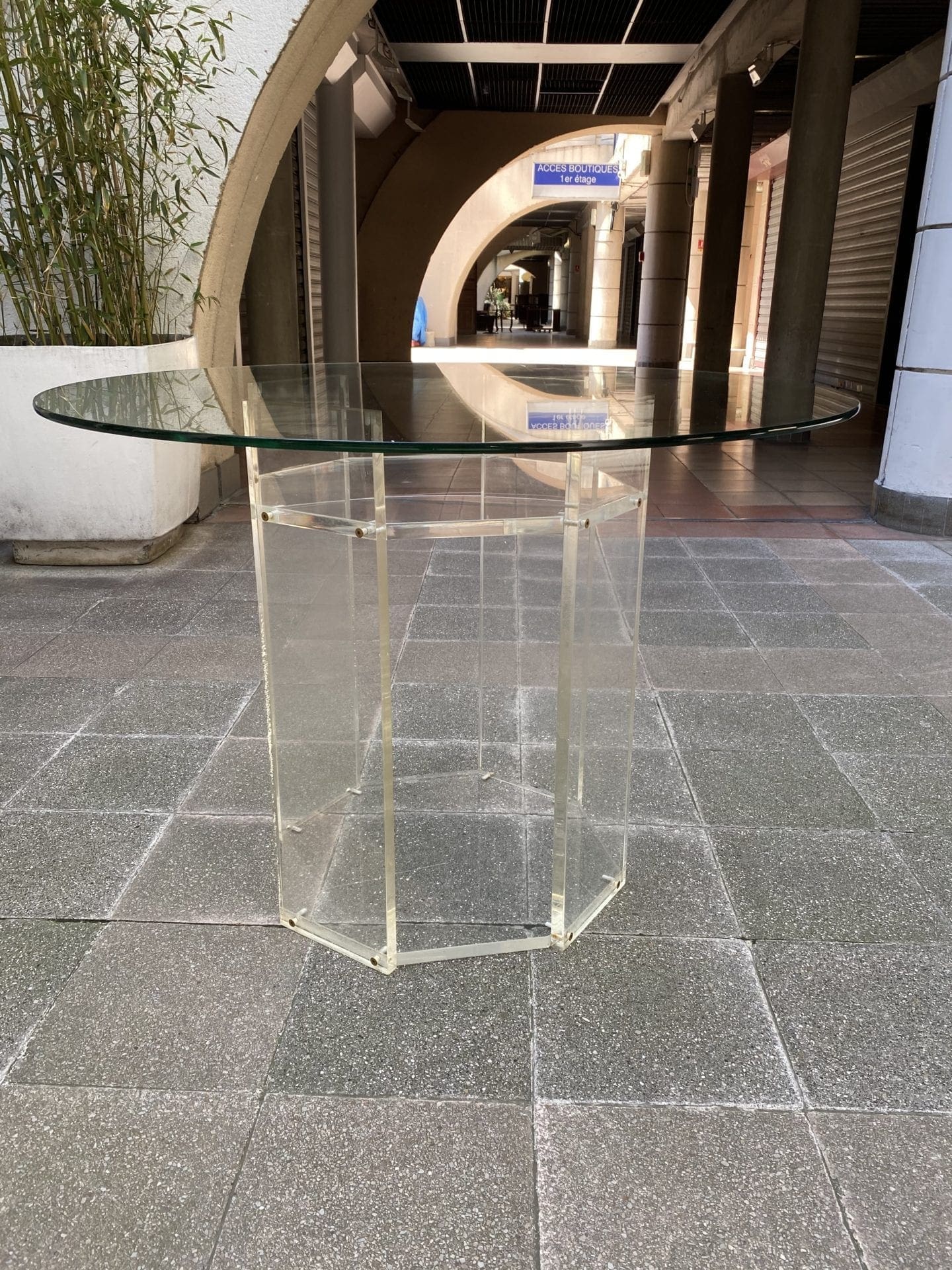 Table de salle à manger – Design italien