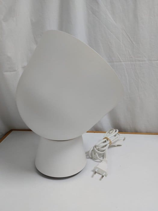 Ola Wihiborg – Ikea – Lampadaire, Lampe de table