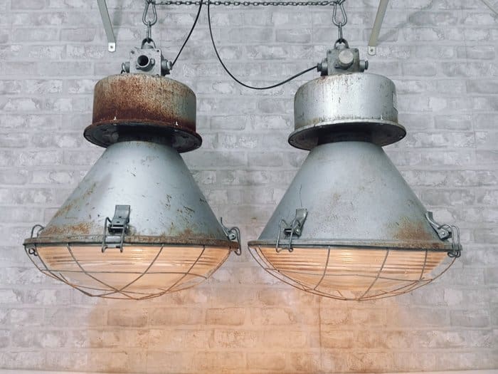 Mesko – Lampe Industrielle Loft (2) – Industrial – Acier, Aluminium, En alliage – Enchères