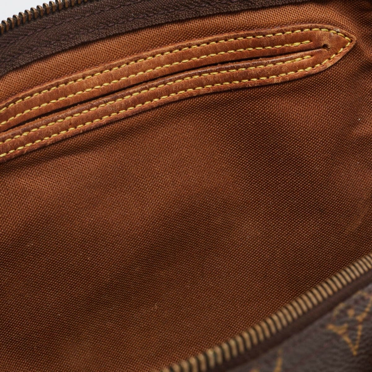 Sac Louis Vuitton Monogram Canvas Speedy 35 – Occasion