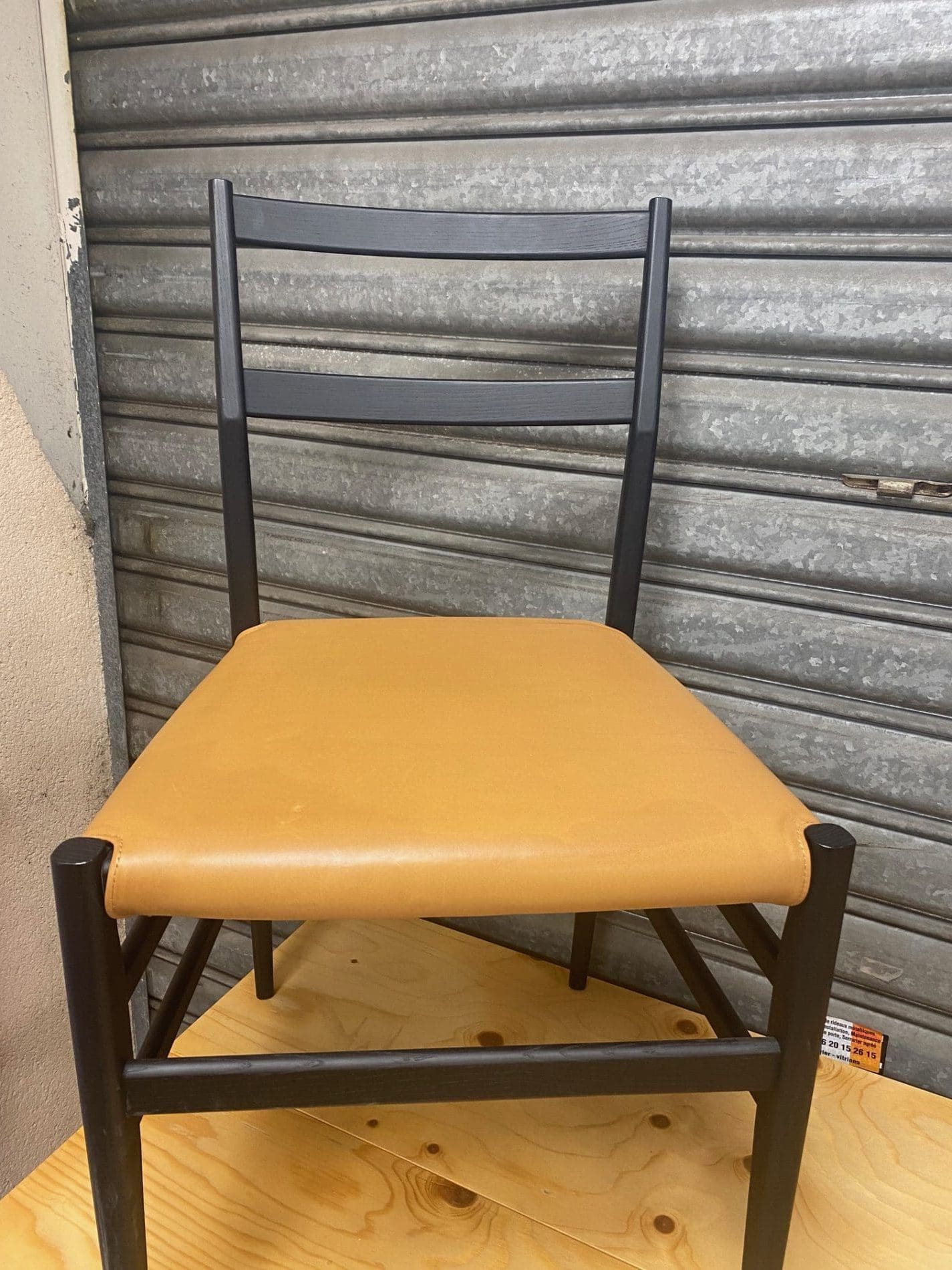 Chaise Superleggera (1957) par Gio Ponti – Édition Cassina