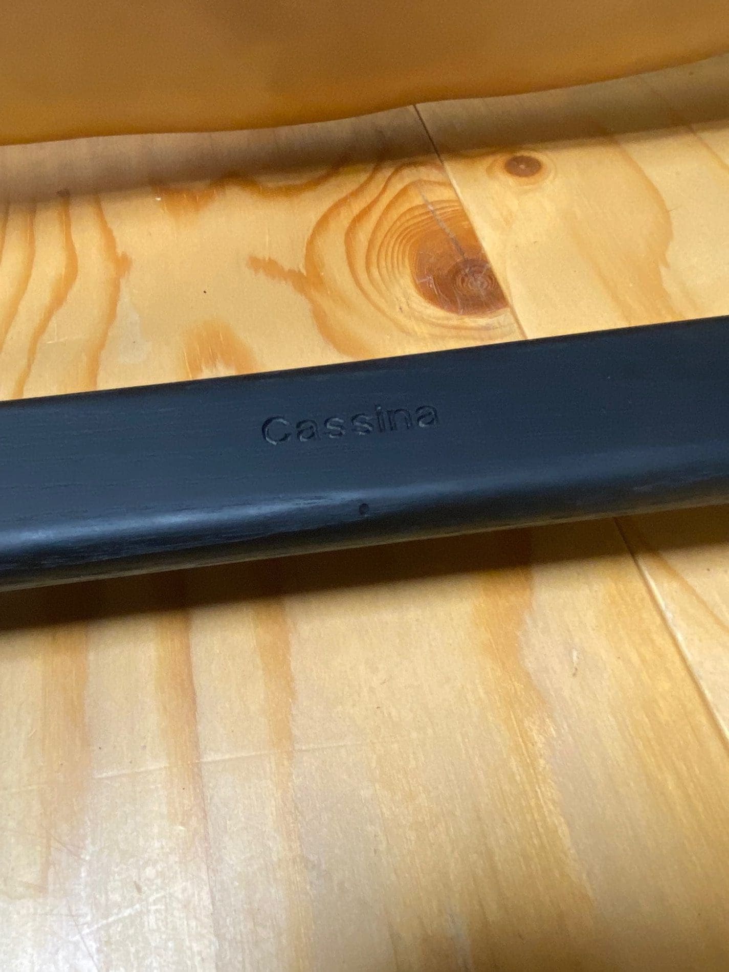 Chaise Superleggera (1957) par Gio Ponti – Édition Cassina