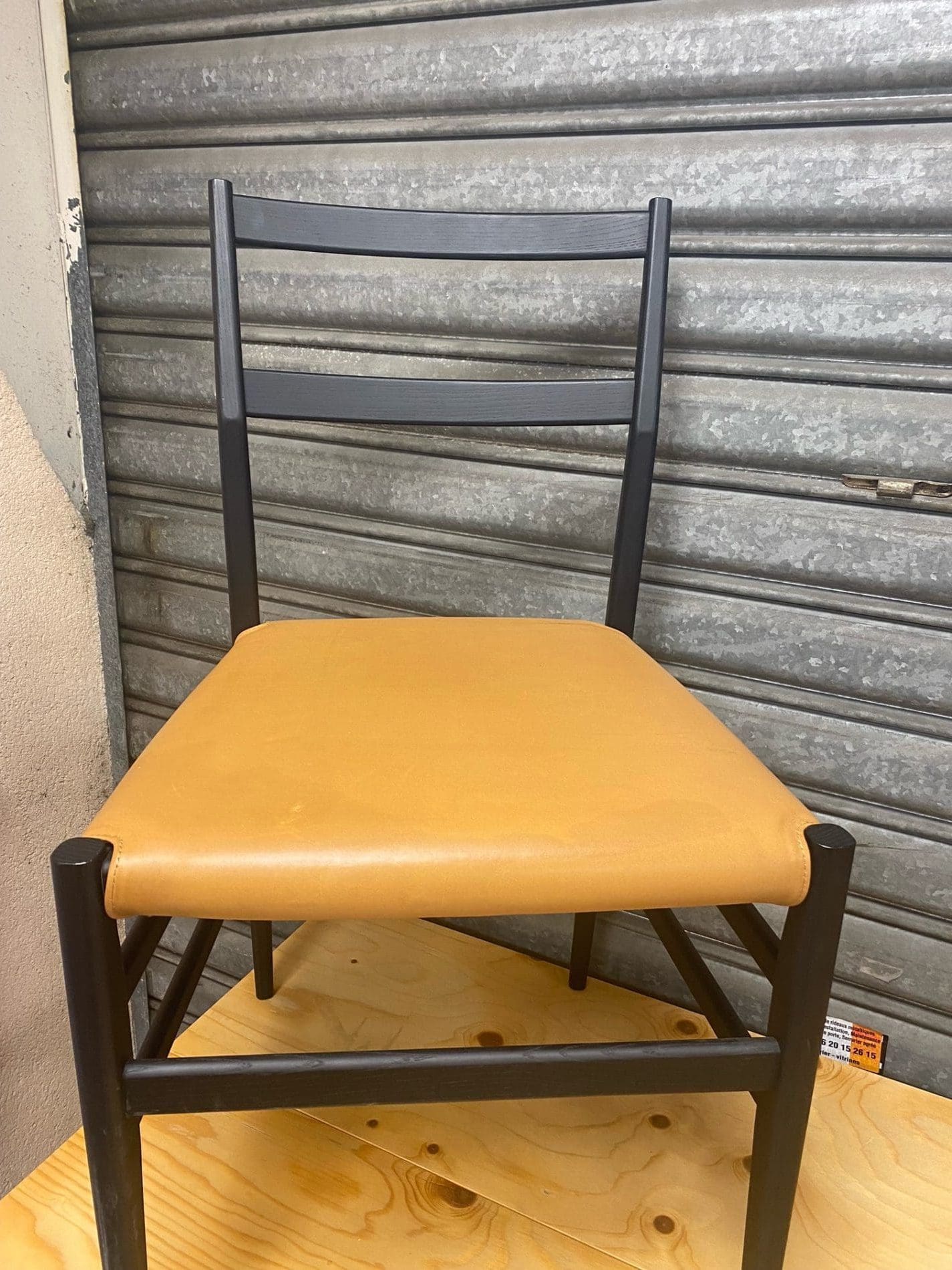 Chaise Superleggera (1957) par Gio Ponti – Édition Cassina