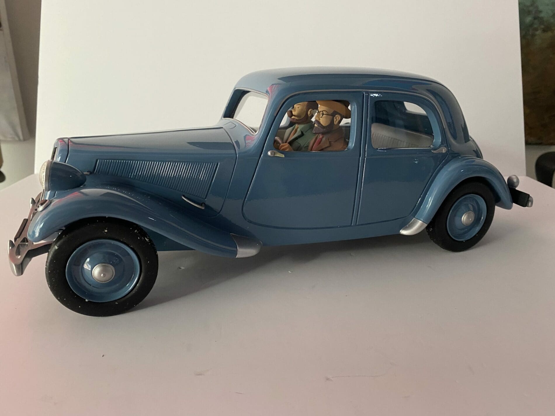 Traction Citroën 11 Légère 1951 – Mortimer & Labrousse (ARJ07)