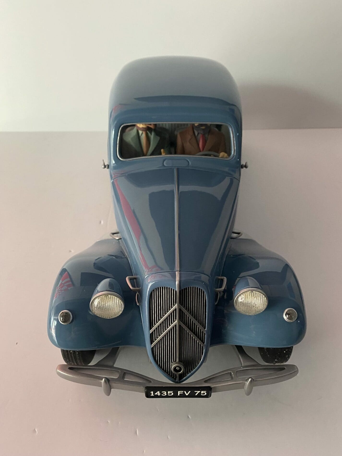 Traction Citroën 11 Légère 1951 – Mortimer & Labrousse (ARJ07)