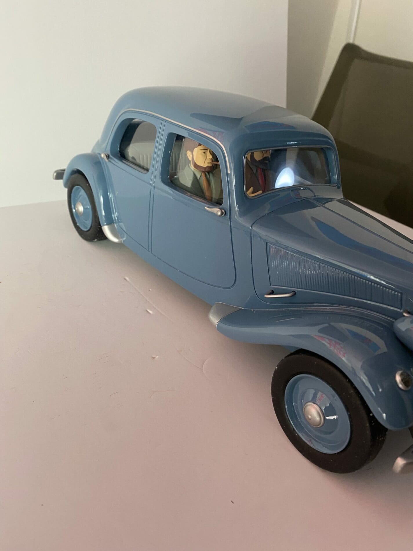 Traction Citroën 11 Légère 1951 – Mortimer & Labrousse (ARJ07)