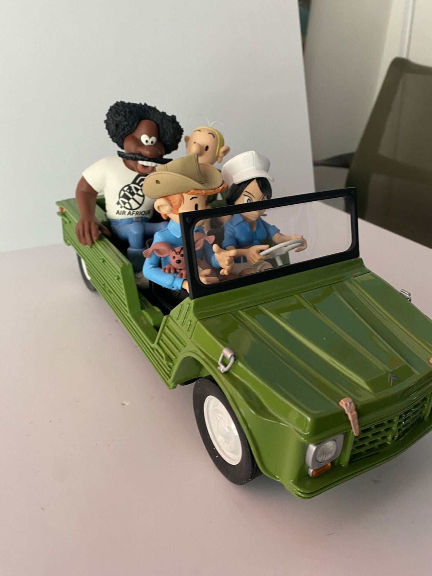 Spirou et Fantasio – Voiture Aroutcheff ARS10 – Citroën « Le gri-gri du Nikolo-Koba