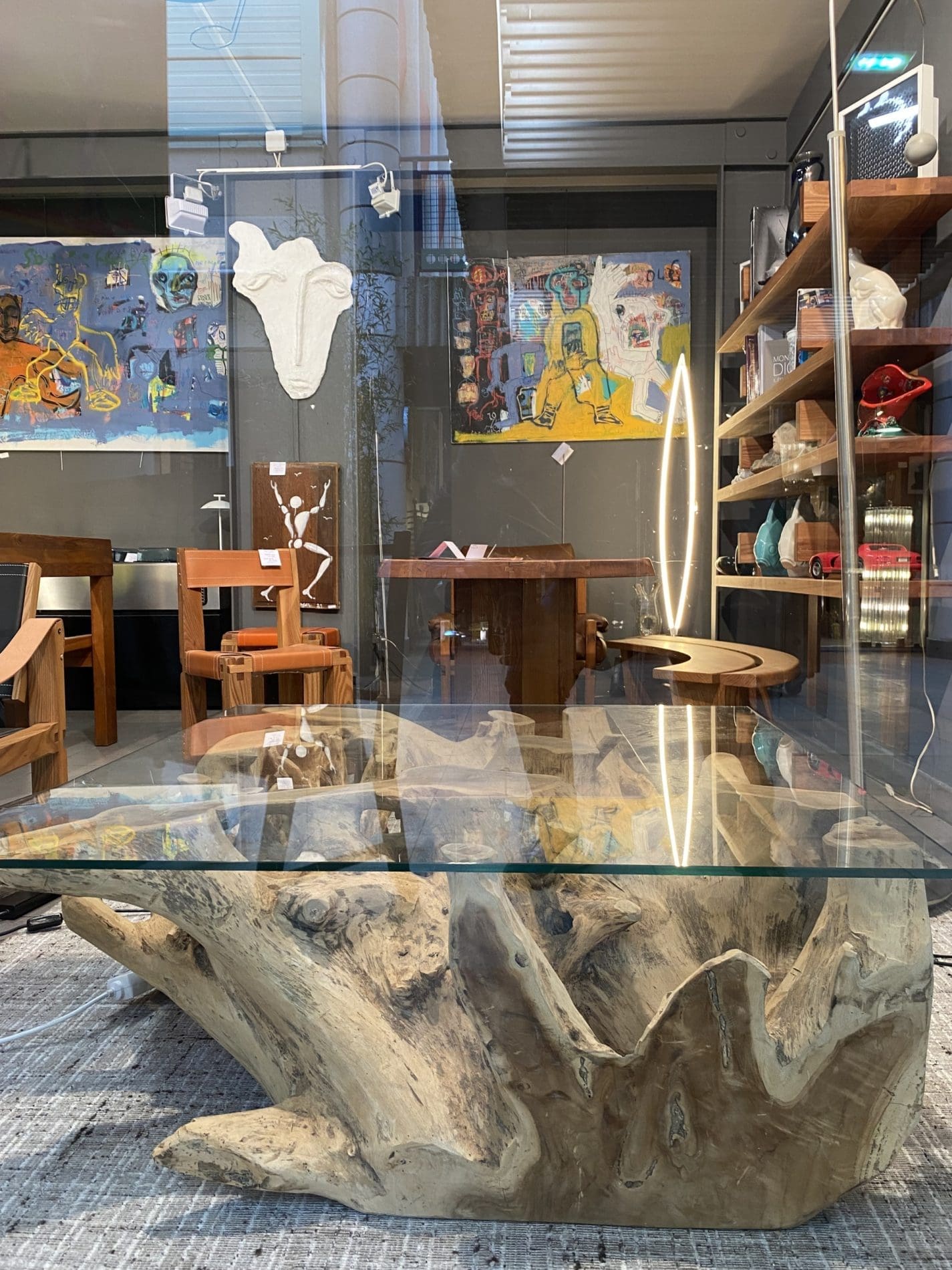 Table Basse en Teck Massif et Verre « Bali » Circa 1980