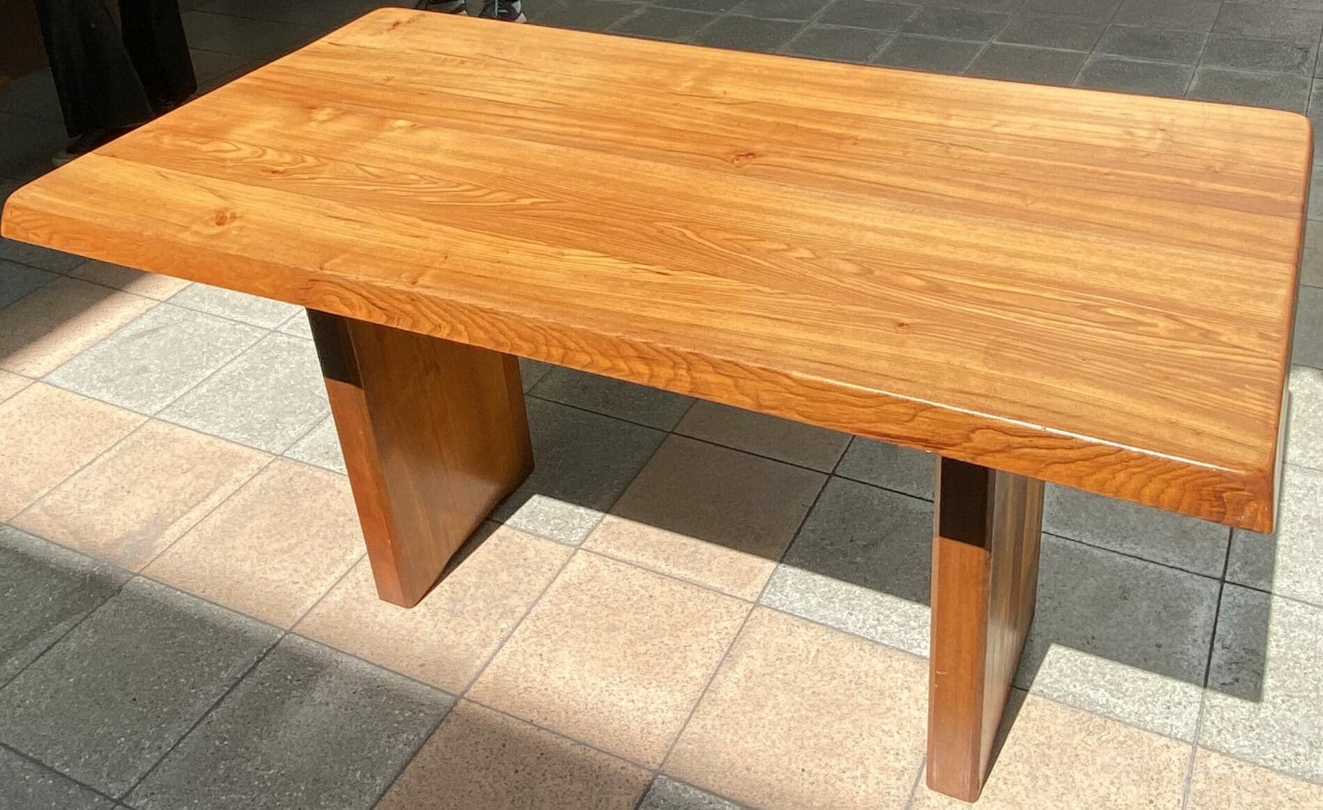 Table T14 A par Pierre Chapo – Circa 1960