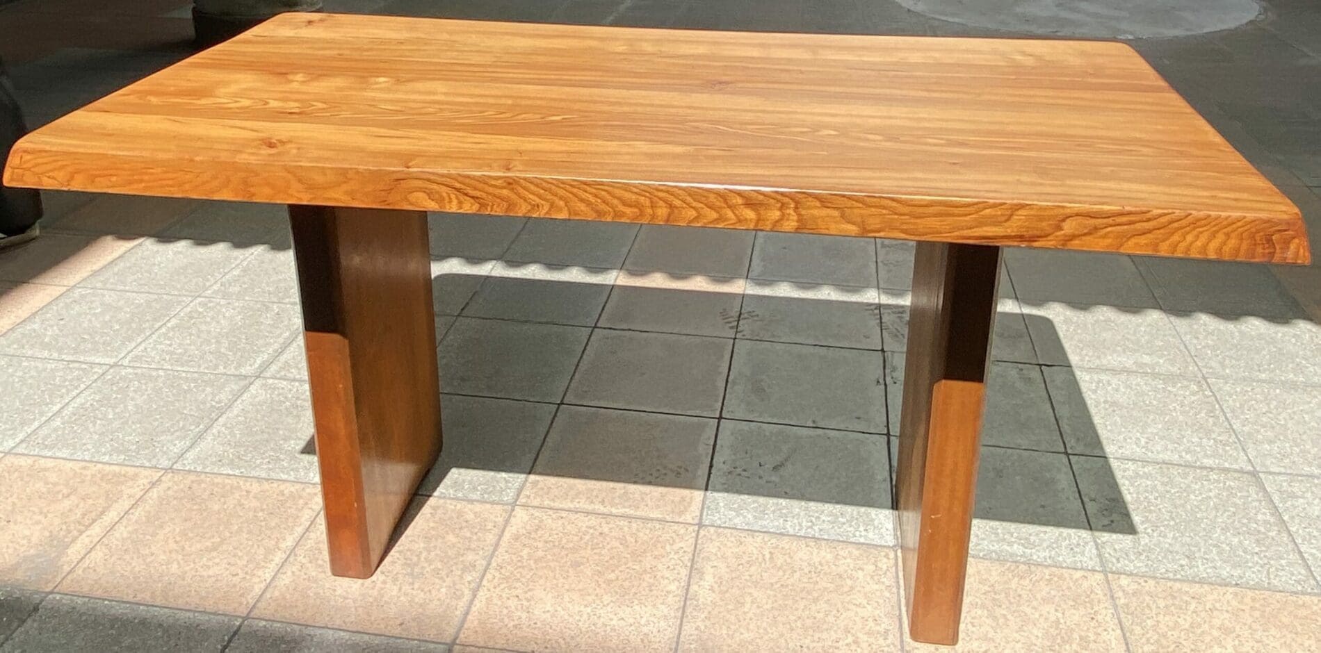 Table T14 A par Pierre Chapo – Circa 1960