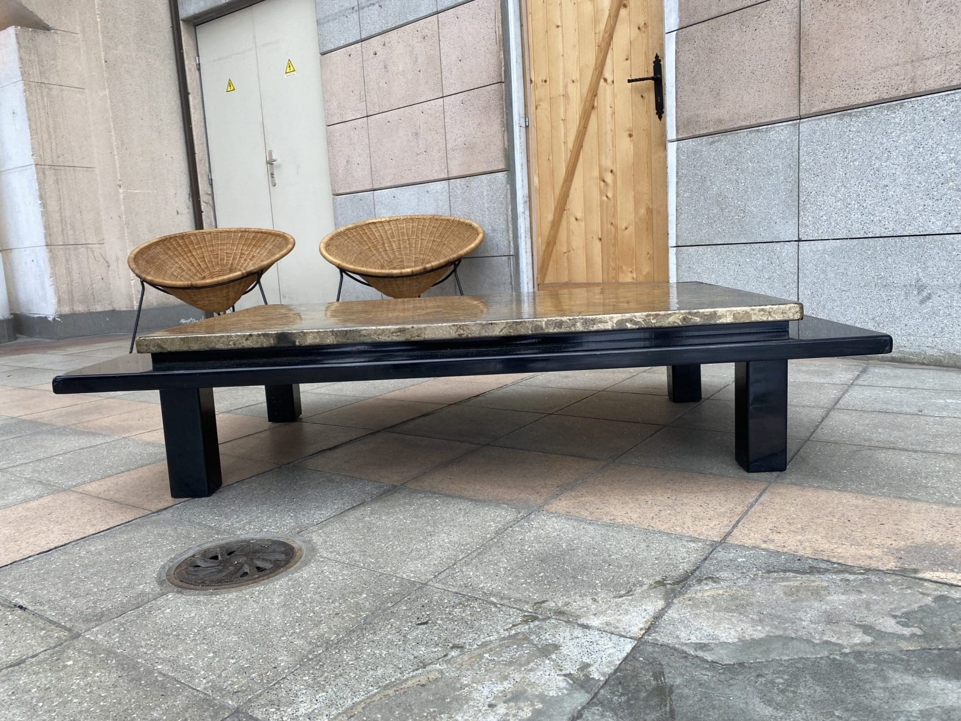 Table basse « Memphis » par Guy Lefevre pour Roche Bobois, Circa 1975