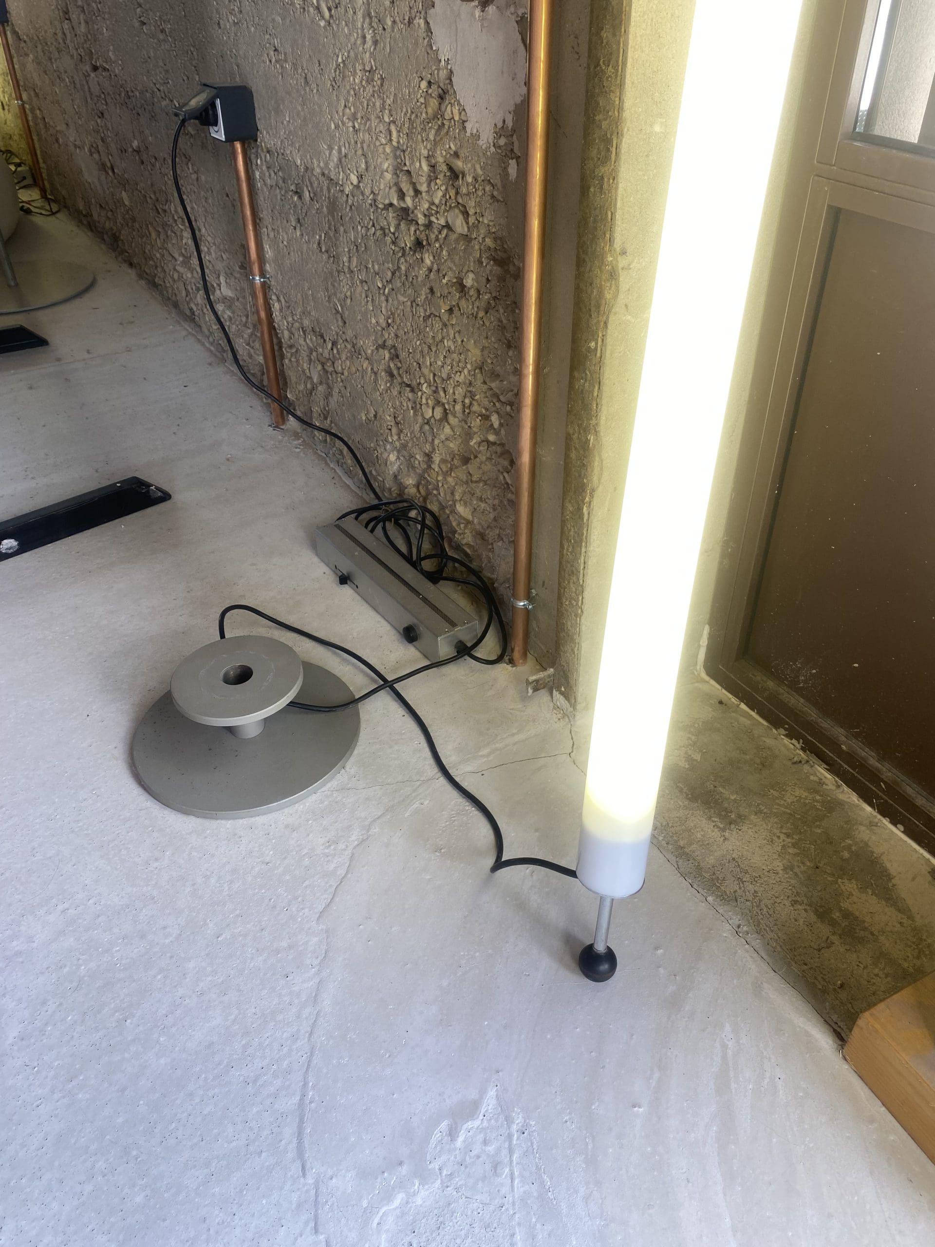 Lampadaire « TUBE » par Christian Deuber occasion