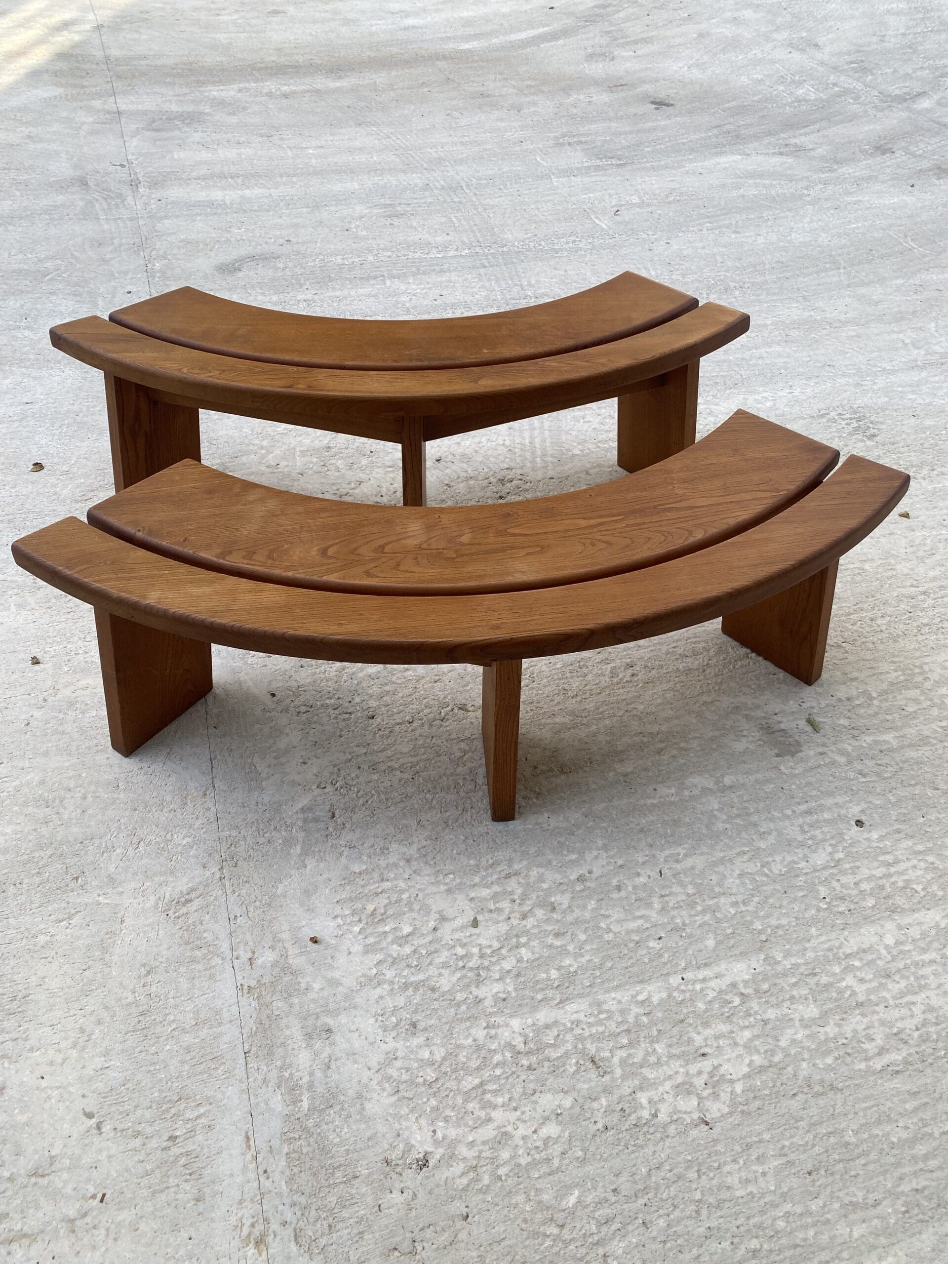 Paire de bancs S38 Pierre Chapo en orme massif (1975)