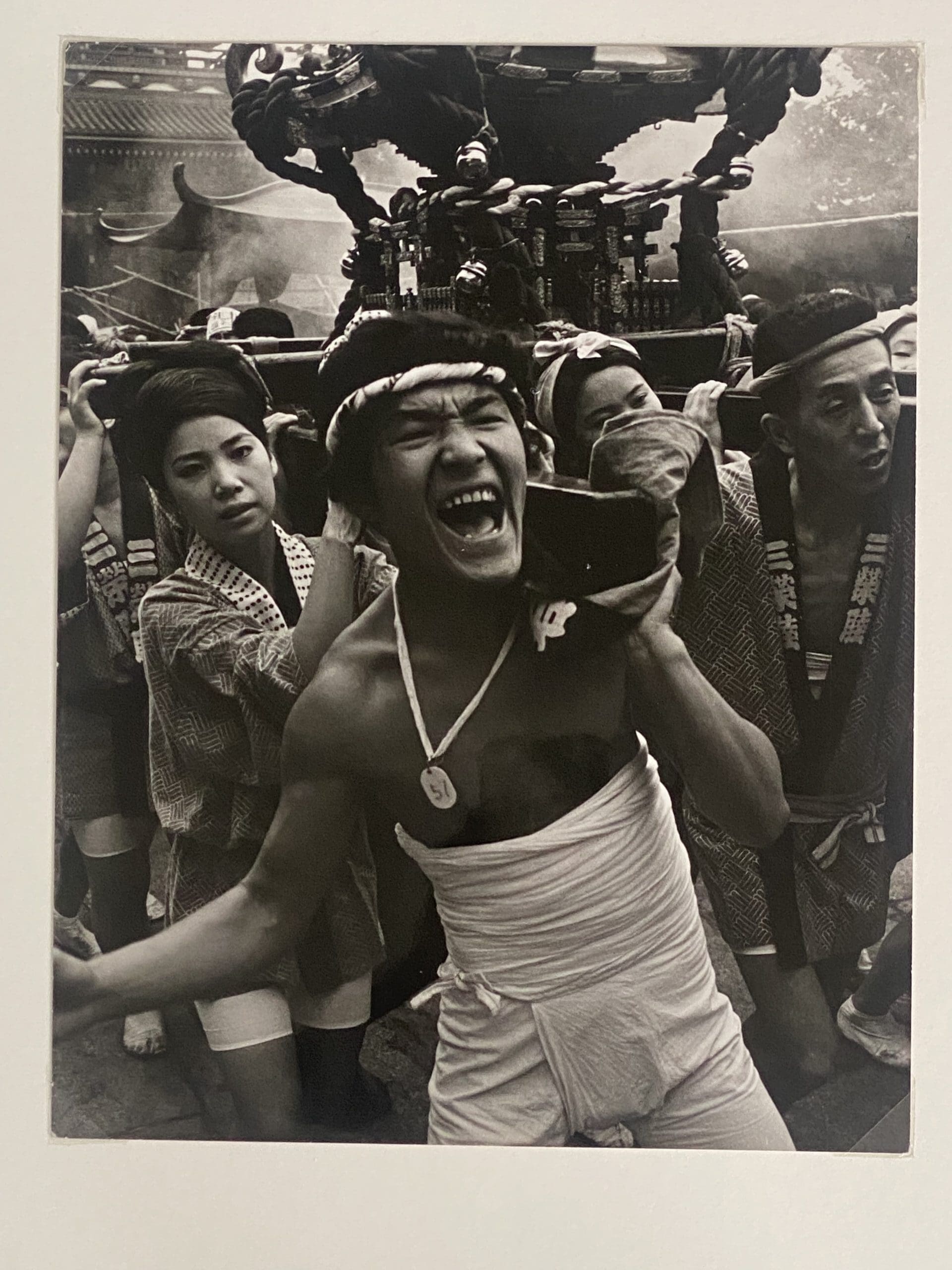 Festival Shinto à Asakusa par Hans Silvester, 1960