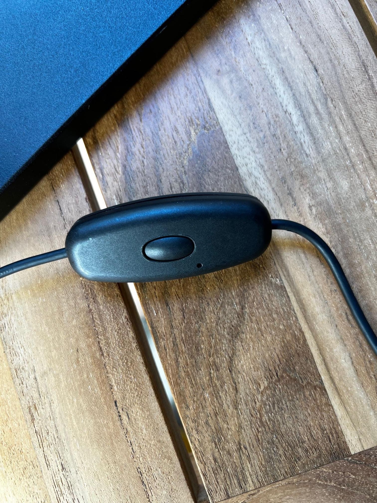 Lab Light par Anatomy Design – Édition Karakter