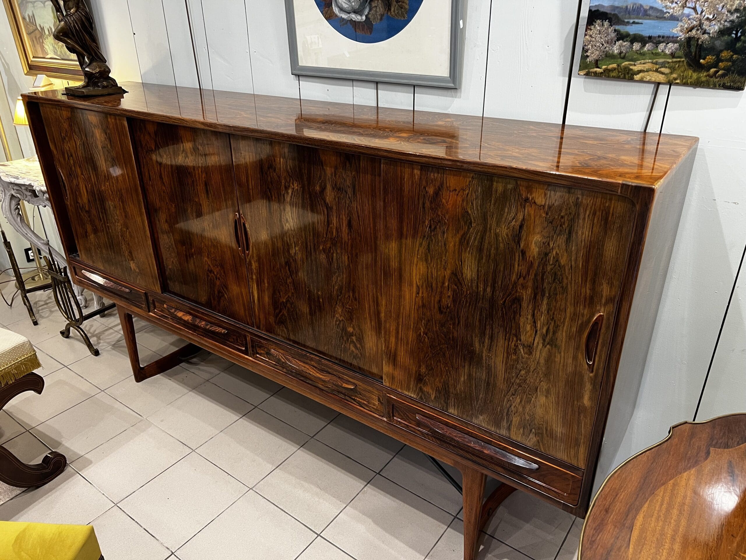 Enfilade en palissandre, design danois par Børge Mogensen (1950)