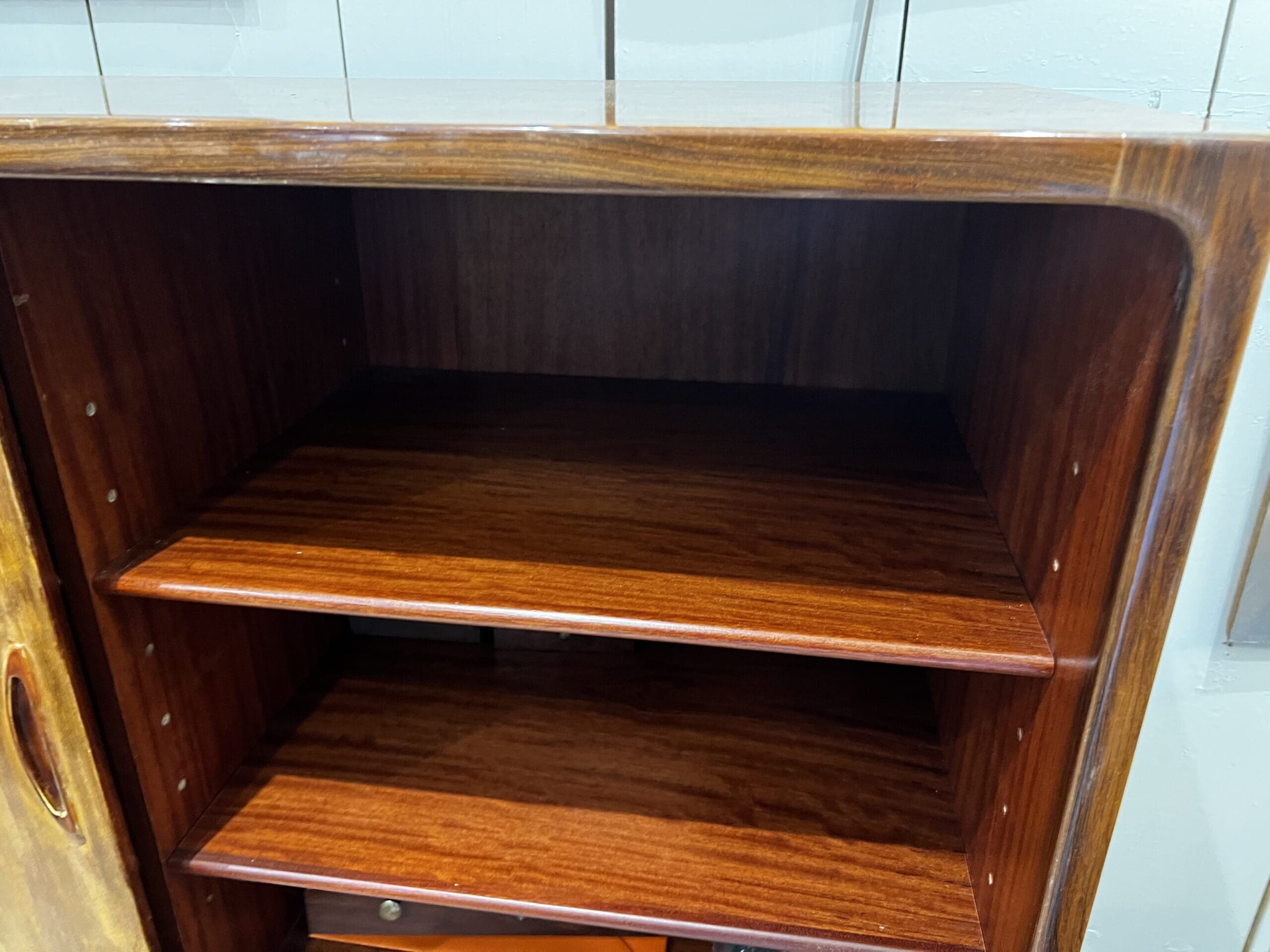 Enfilade en palissandre, design danois par Børge Mogensen (1950)