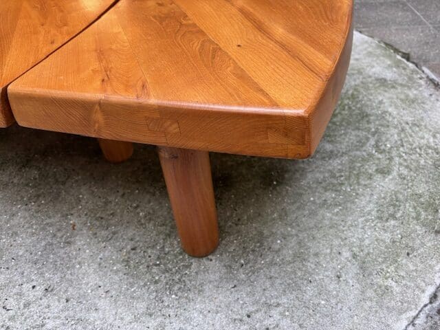 Pierre Chapo — Table basse modulable T22 « Œil » en orme massif