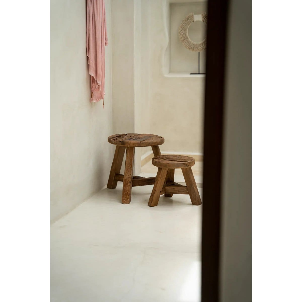 Tabouret en teck recyclé – Modèle Yatai M, pièce artisanale naturelle (neuf)