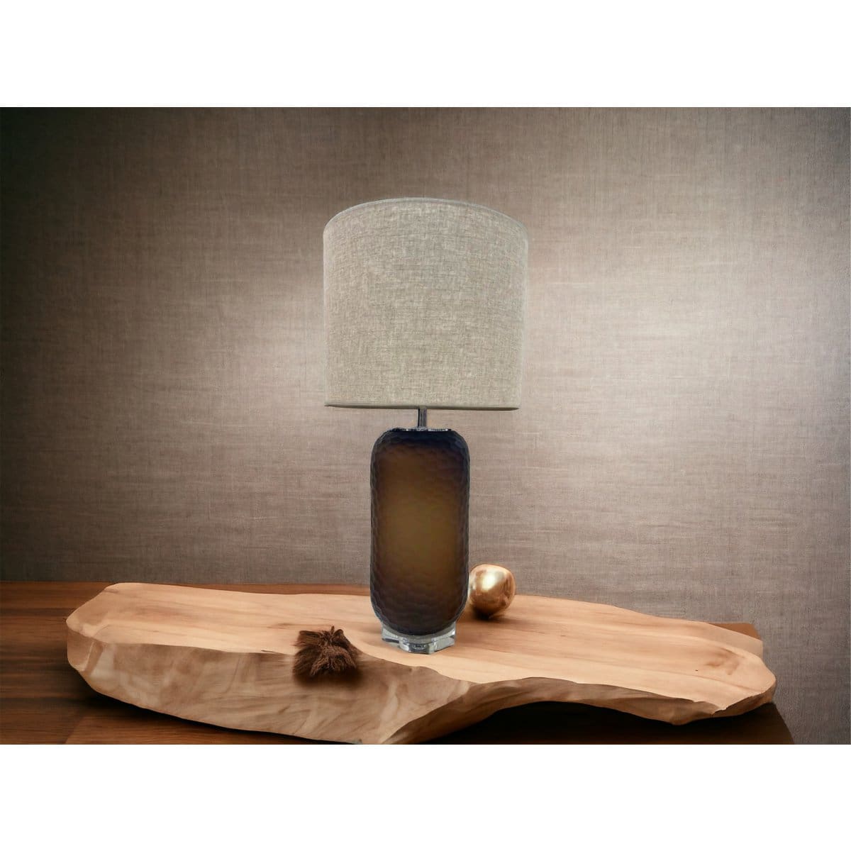 Lampe sculpturale en verre – Coloris chocolat, design contemporain avec LED