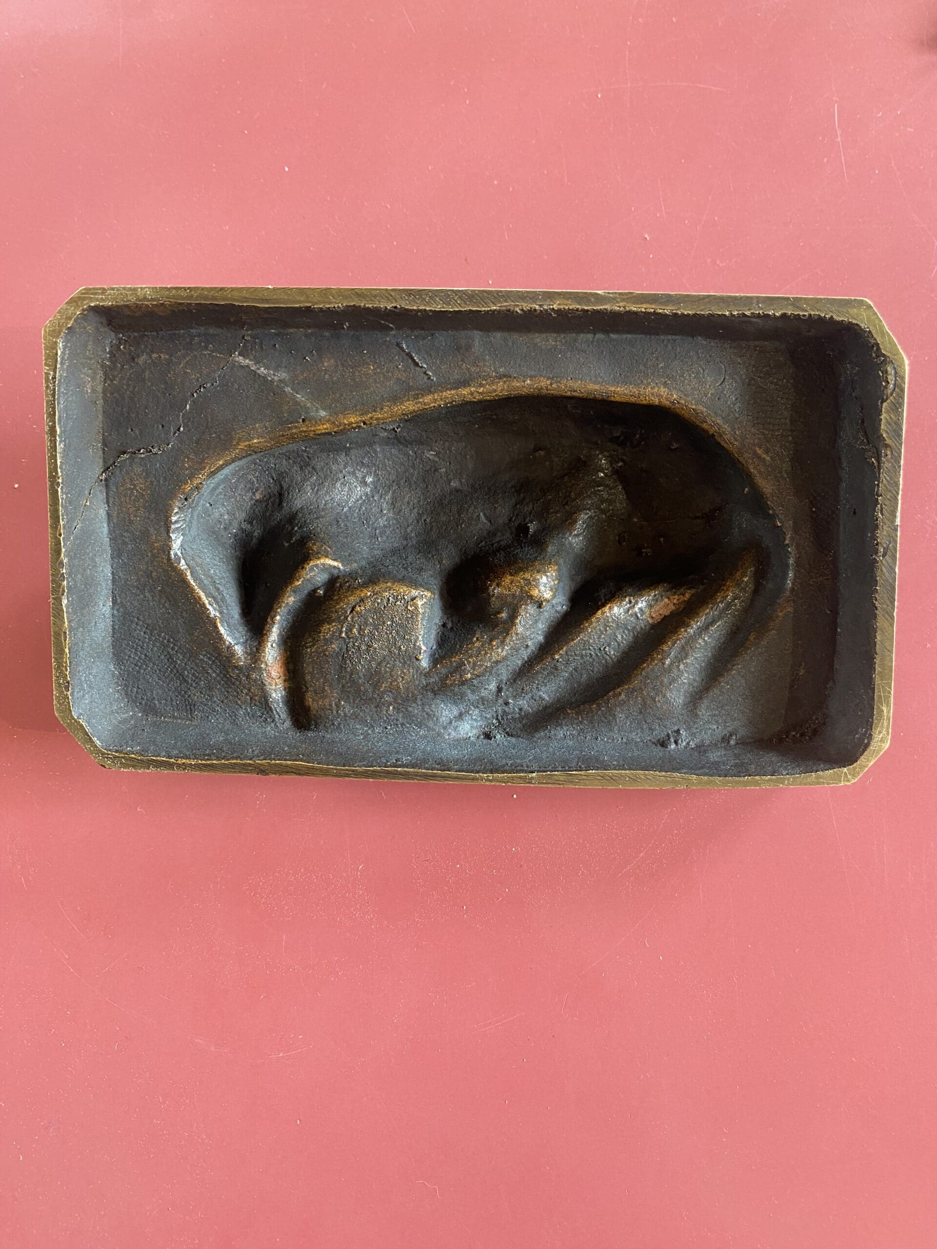 Sculpture bronze basset par Louis Guy, 1876 – Art animalier du XIXᵉ siècle