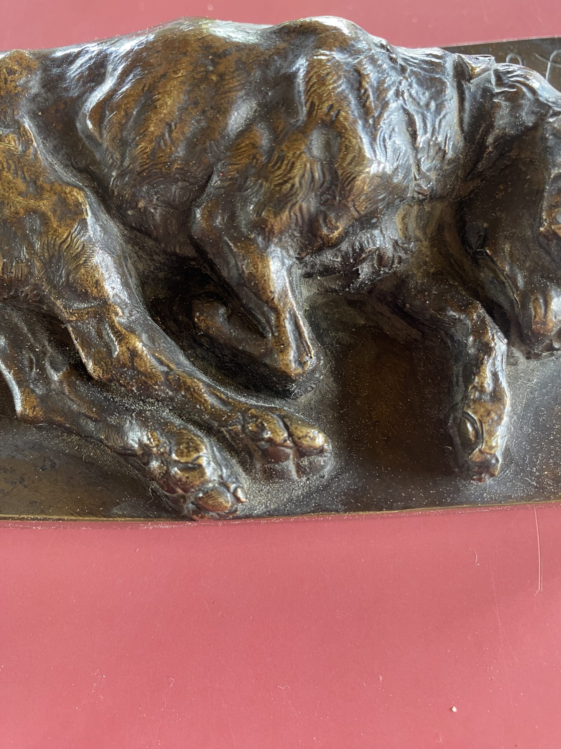 Sculpture bronze basset par Louis Guy, 1876 – Art animalier du XIXᵉ siècle