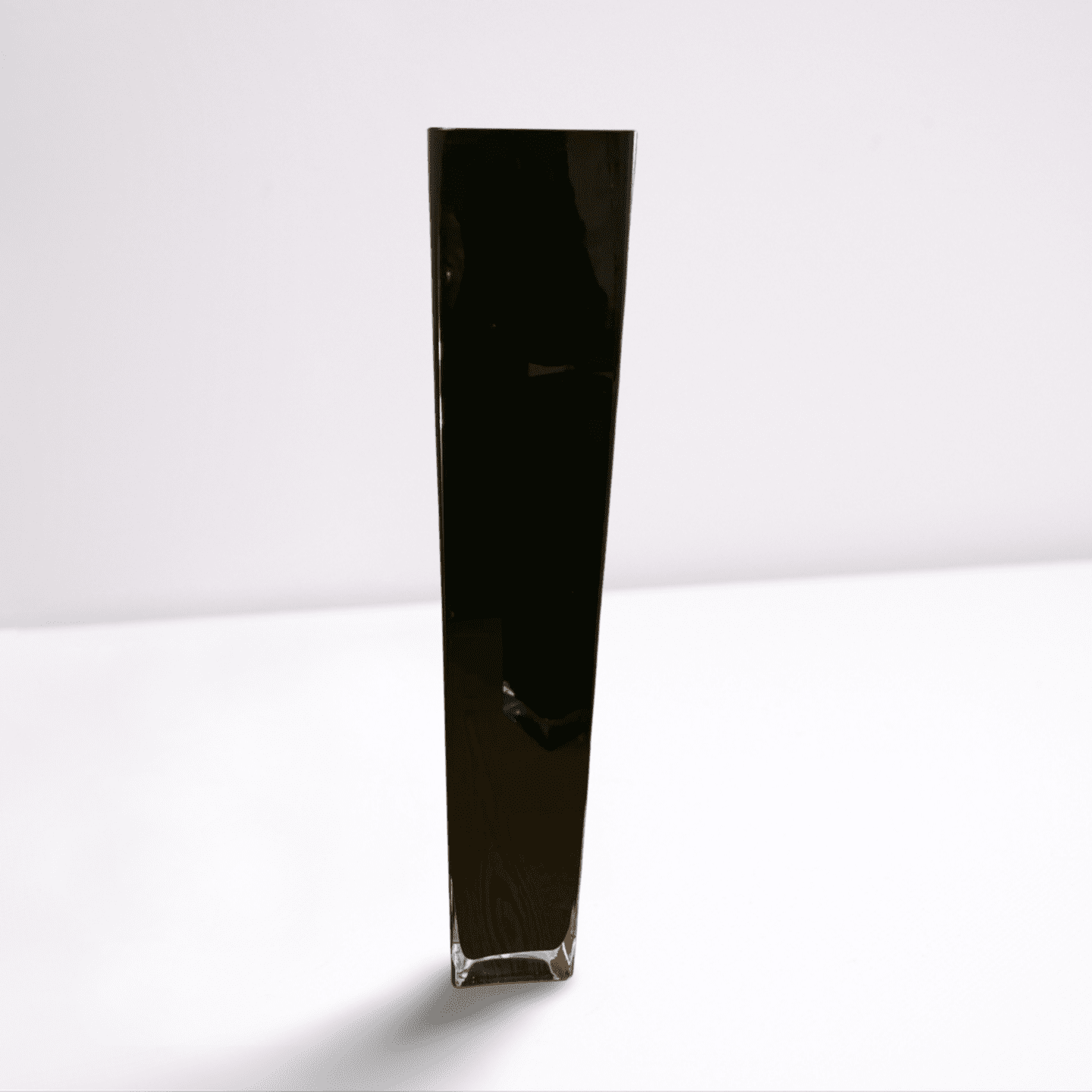 Vase Anatole Riecke – Grand vase Art Déco en verre opalin, 1938