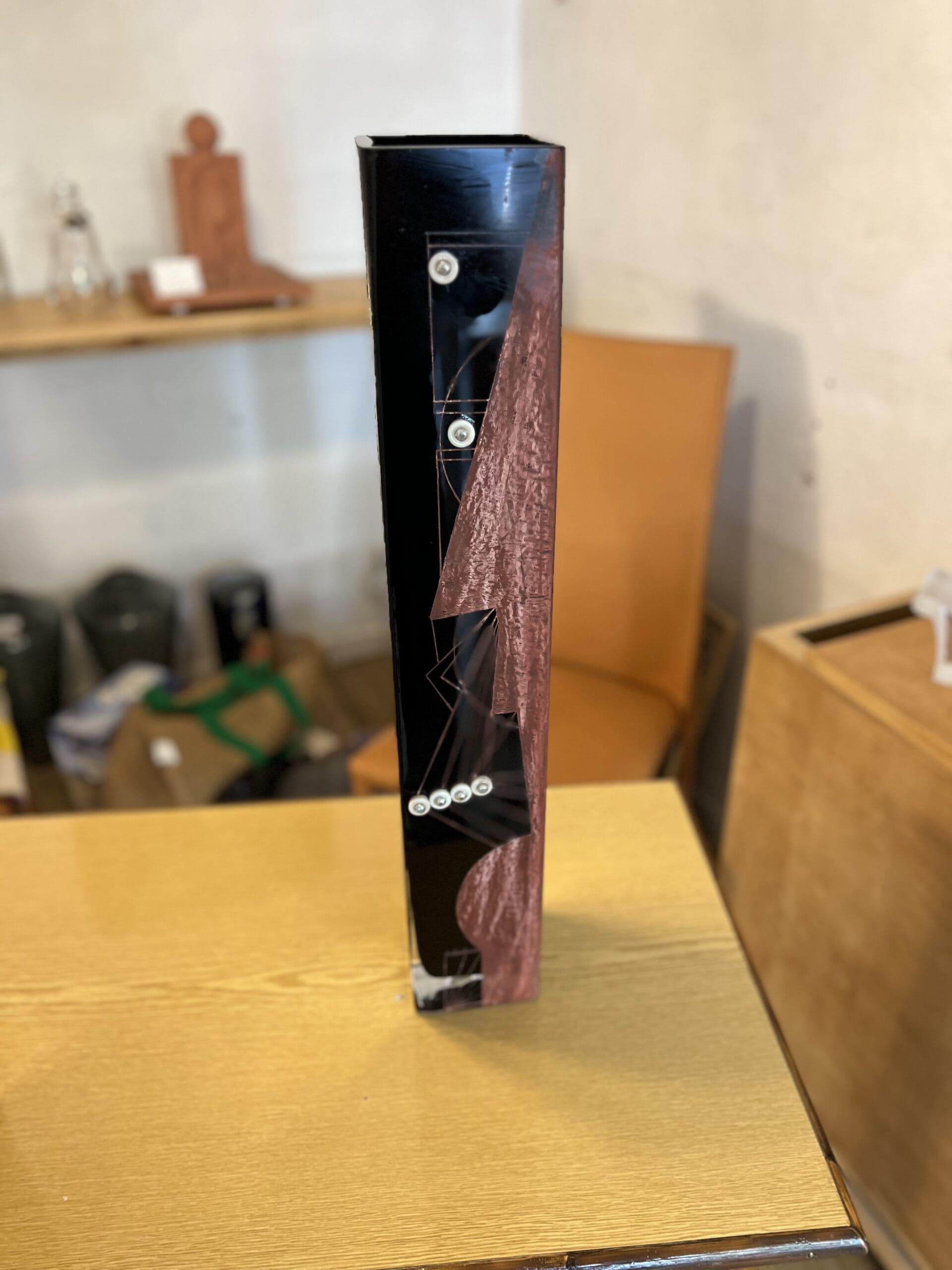 Vase Anatole Riecke – Grand vase Art Déco en verre opalin, 1938